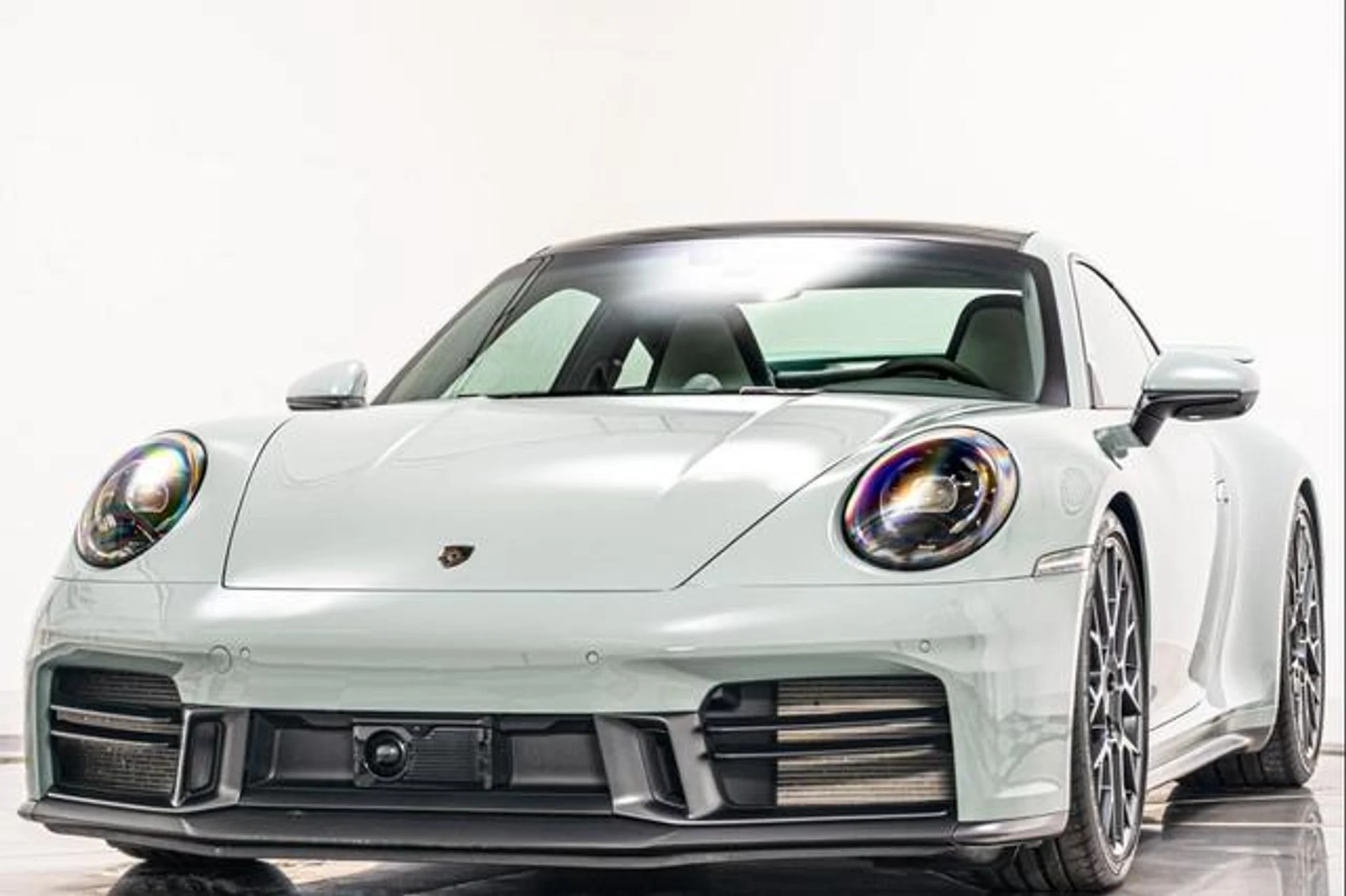 mph004_1925938971_l_C_Pb_ZH_Xn_YST_Vkb_I_Kb_Z13d_H_Qo_SE_1851acad2a