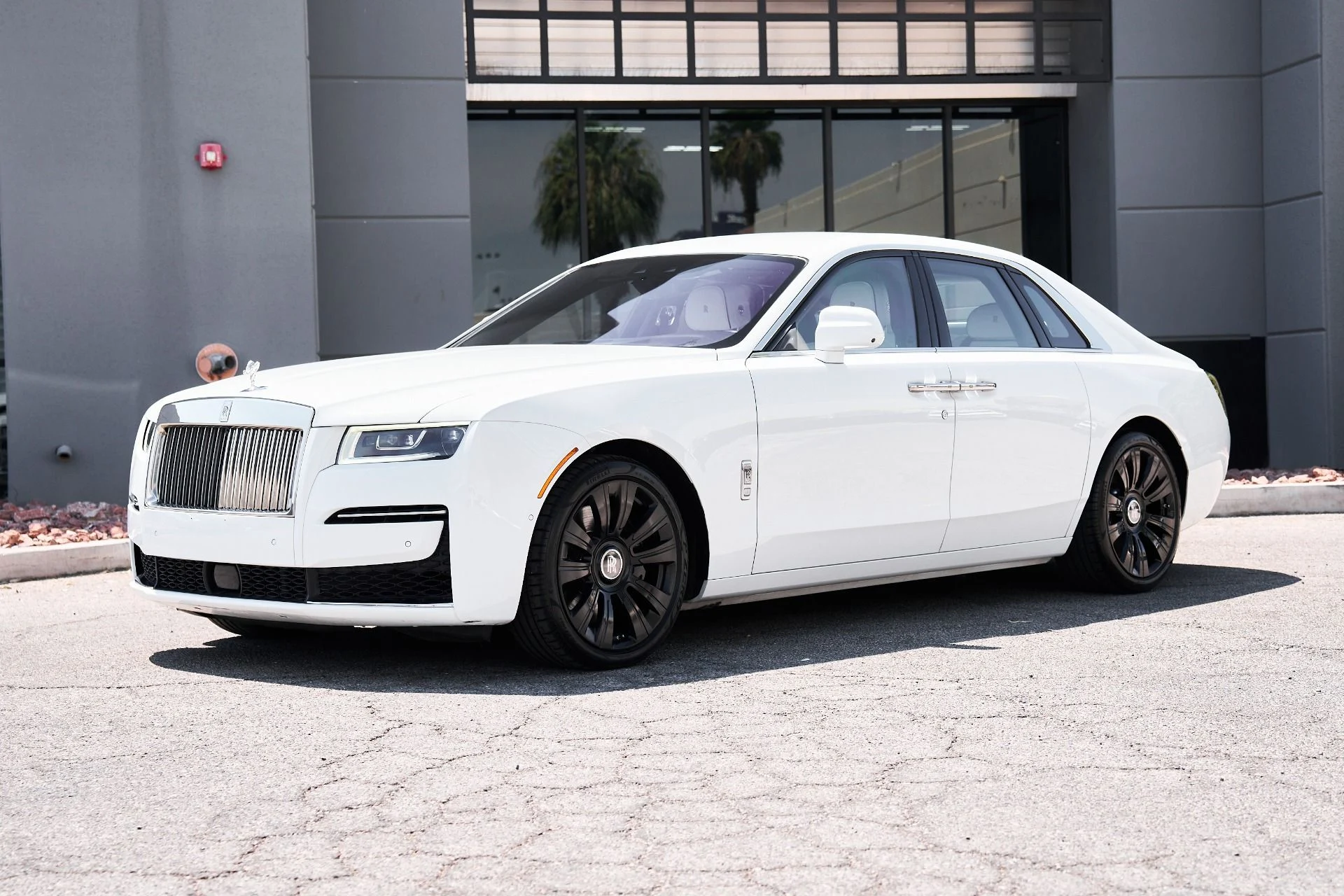 mph004_192837785_Used_2021_Rolls_Royce_Ghost_Base_1754512470_7b3ebfb15e