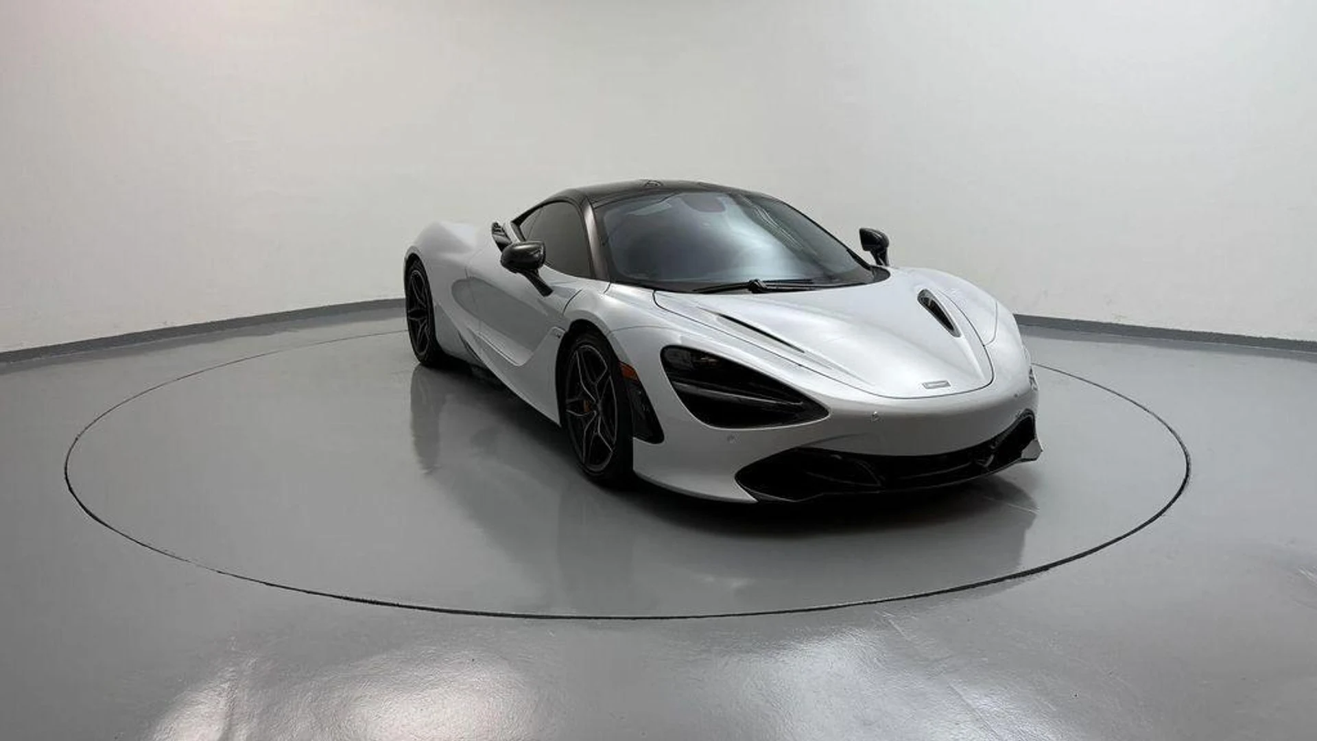 mph004_1928633991_vd_Xu_Xe_Qx2_Up_J_Gh72w_Yg_R_Pz_Oag_2477406644