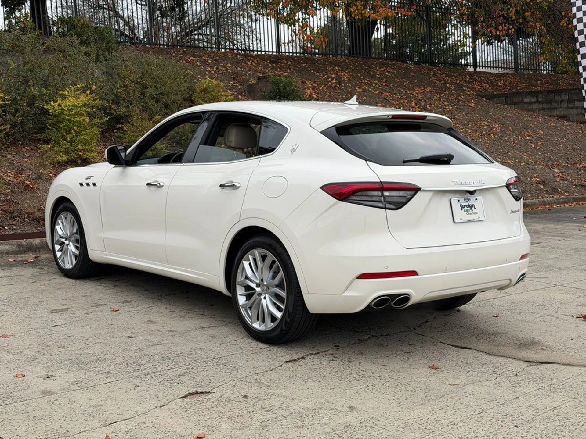 mph004_1933552198_d2f6ffe94a0846f0b9a4124c4e0995c5_d74c4a8d1b