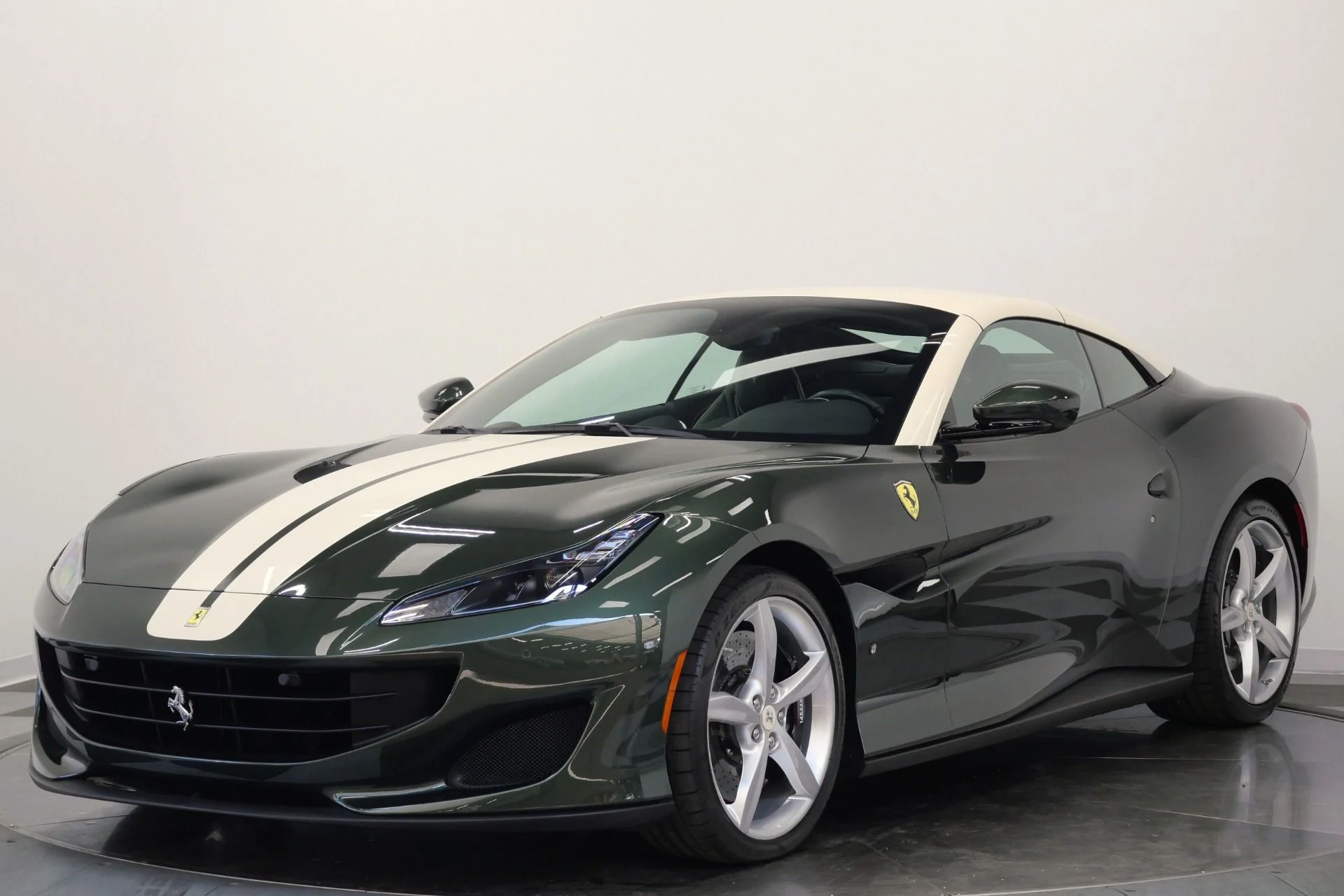 mph004_1935555343_Used_2019_Ferrari_Portofino_Tailor_Made_in_NYC_Unique_Exterior_and_Interior_Colors_Amazing_1779827037_4f8dca82cb