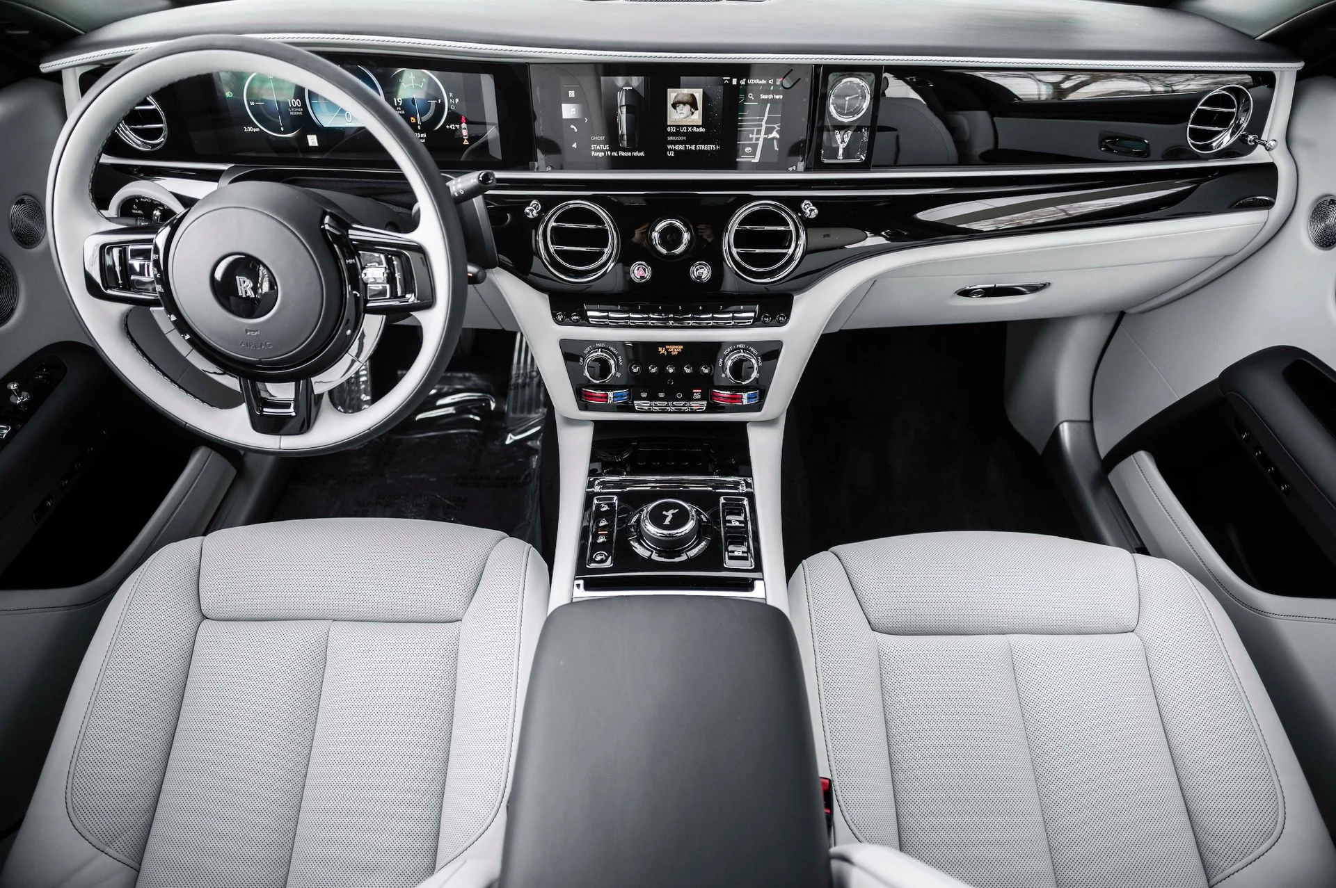 mph004_1940847582_40298abe31db44ea9dfc07e2fe806e12_5536c26c7c