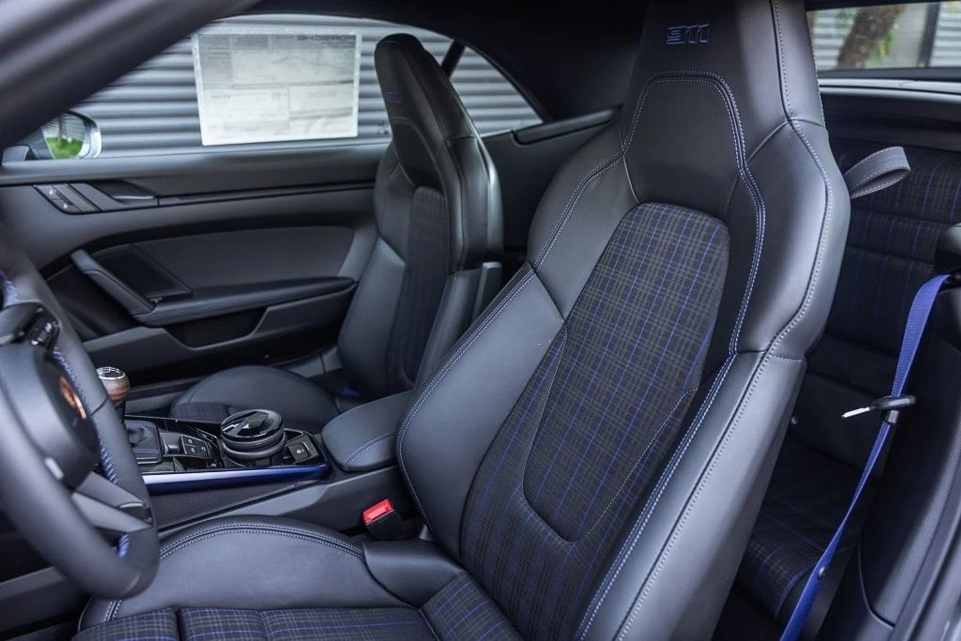 mph004_1943401497_5b6b944d4fcb67ded349d57b649446bdx_dd5c2e2e7f