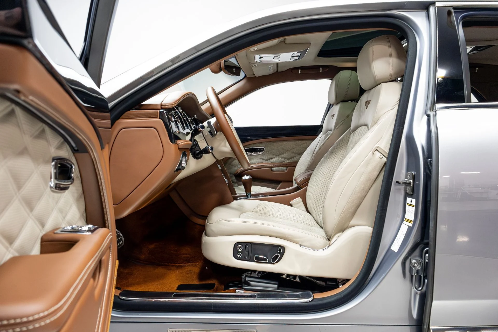 mph004_1943733074_Used_2017_Bentley_Mulsanne_Speed_1775685979_e1189aaae9