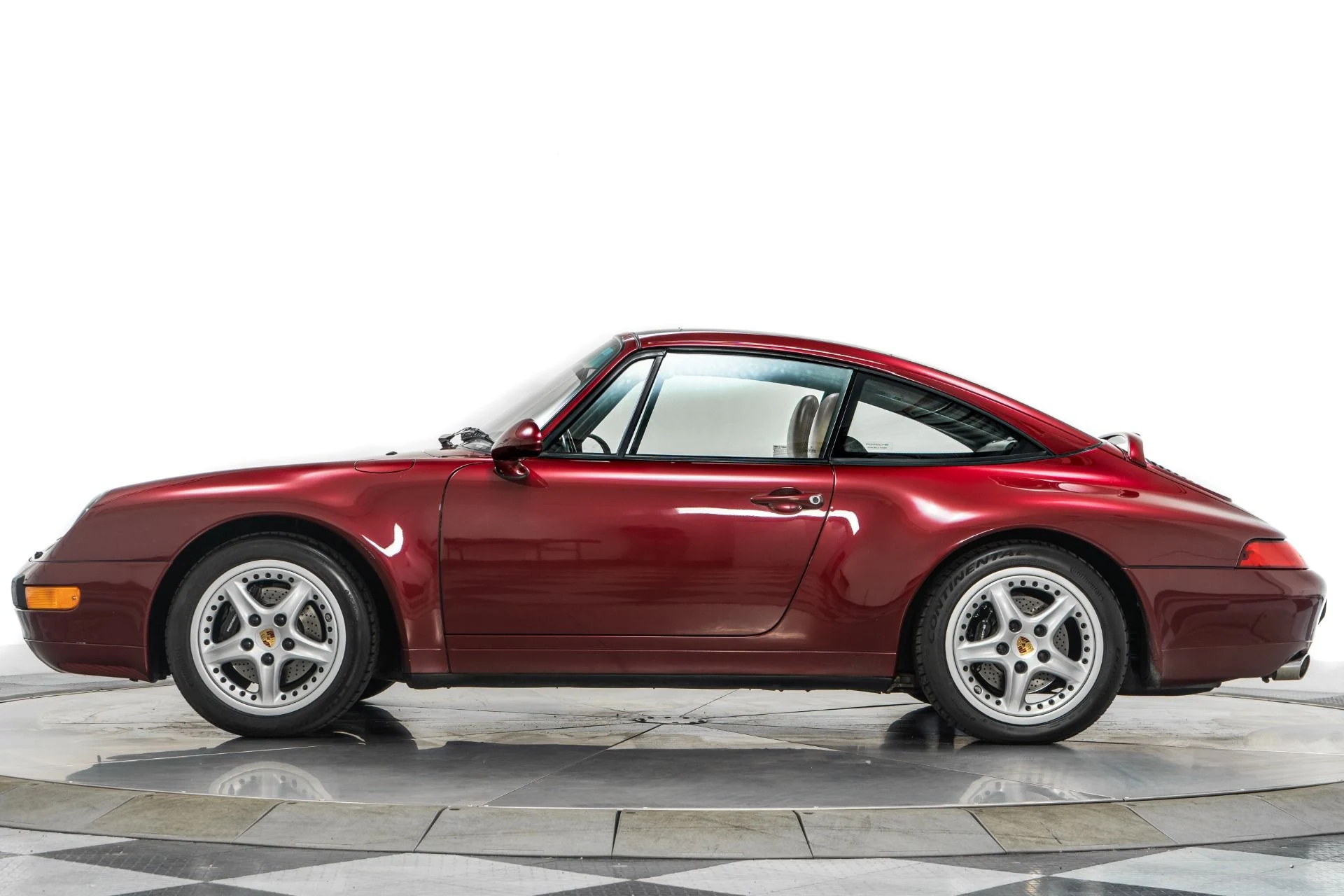 mph004_1944715890_Used_1997_Porsche_911_Carrera_Targa_1752612913_6d3ba767e1