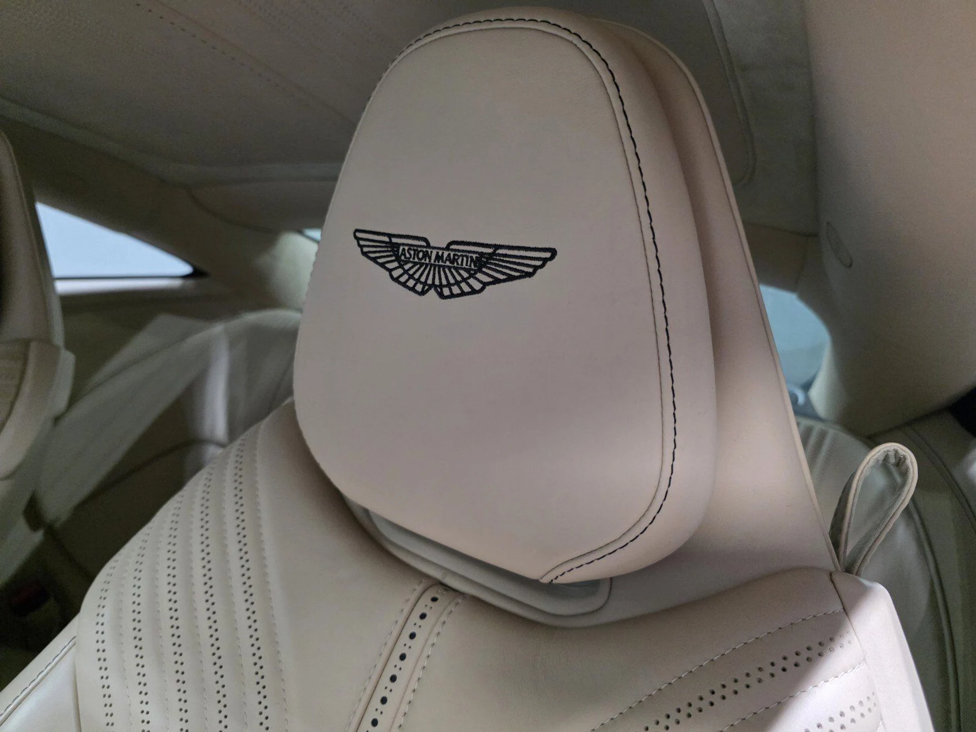 mph004_1945264858_db5b5e5dc73d9f0cd141bf8cd49928f7_a14e21da25