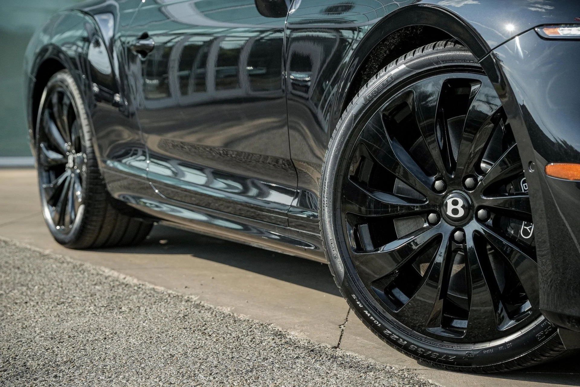 mph004_1947098947_Hi_Tech_Luxury_Imports_LLC_SCBCP_2_ZG_5_TC_023736_image_4_ab6cf7dd56