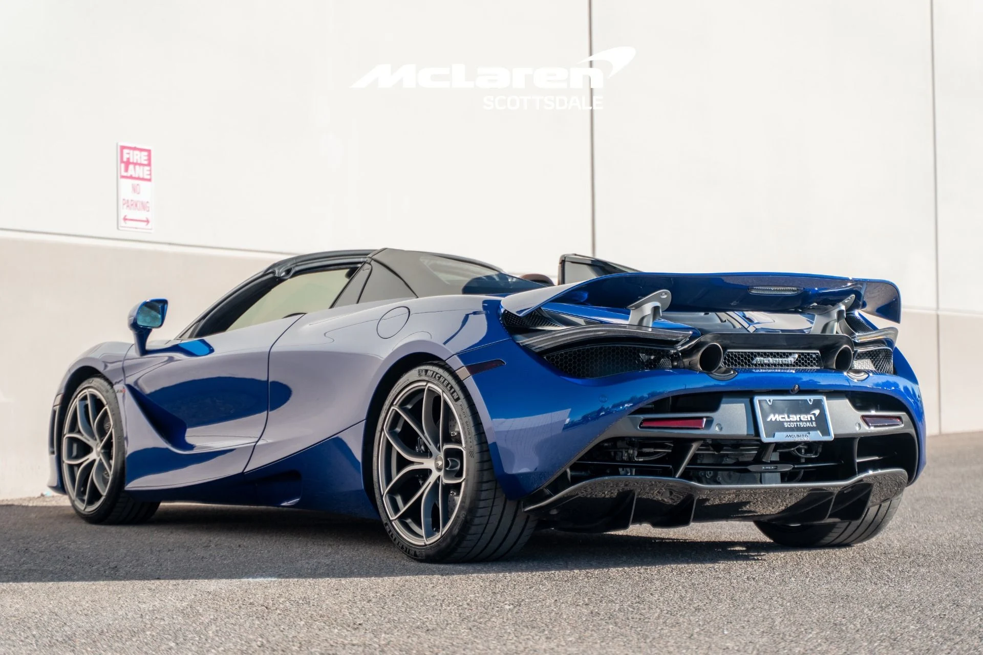 mph004_1963208589_Used_2020_MCLAREN_720_S_Luxury_1765676067_7cdcd36aee