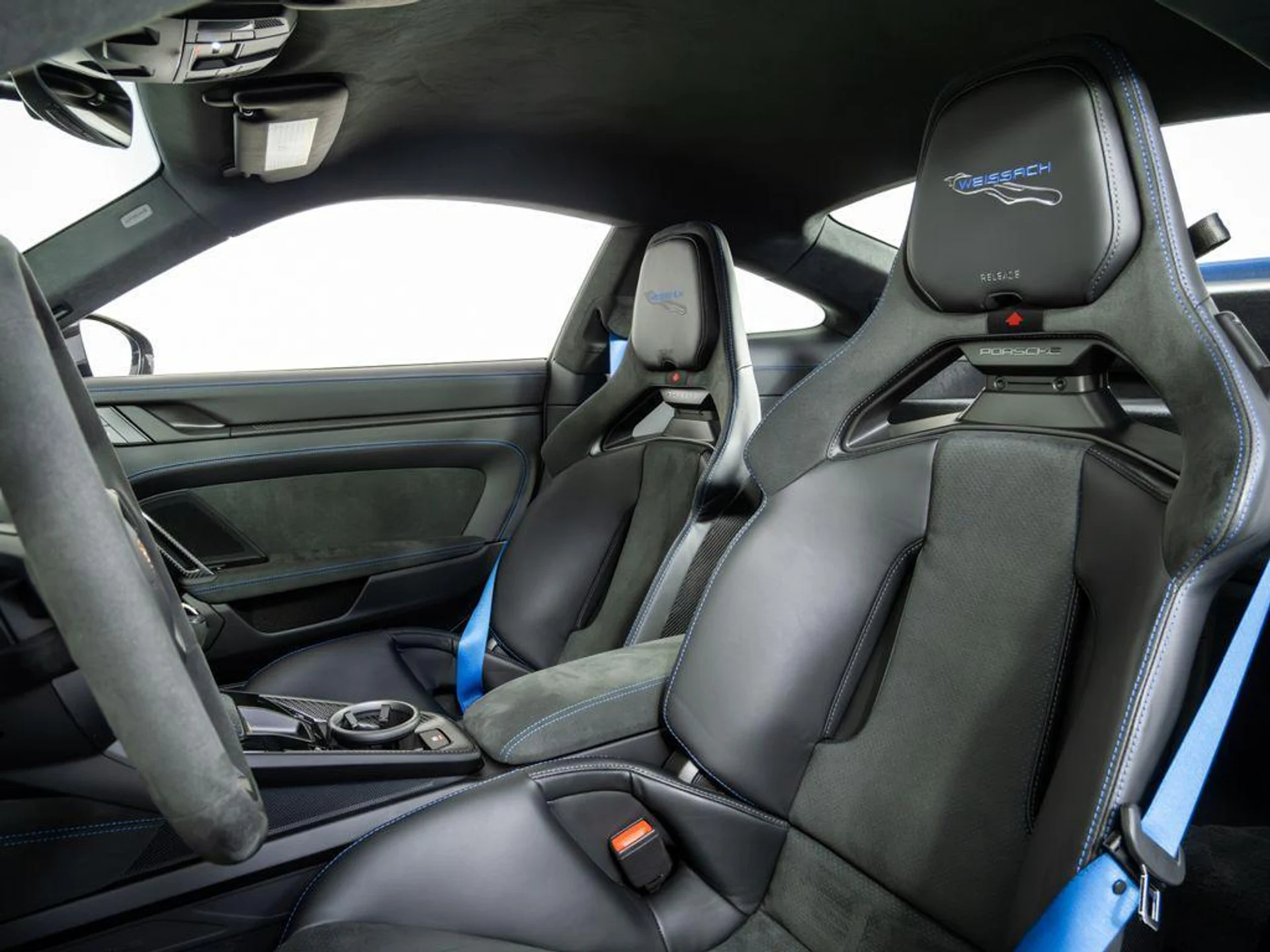 mph004_1963451521_un_S5_Rx_X_Ez_WAJ_78_cj_PI_Cz_HH_Annc_af0c836c4d