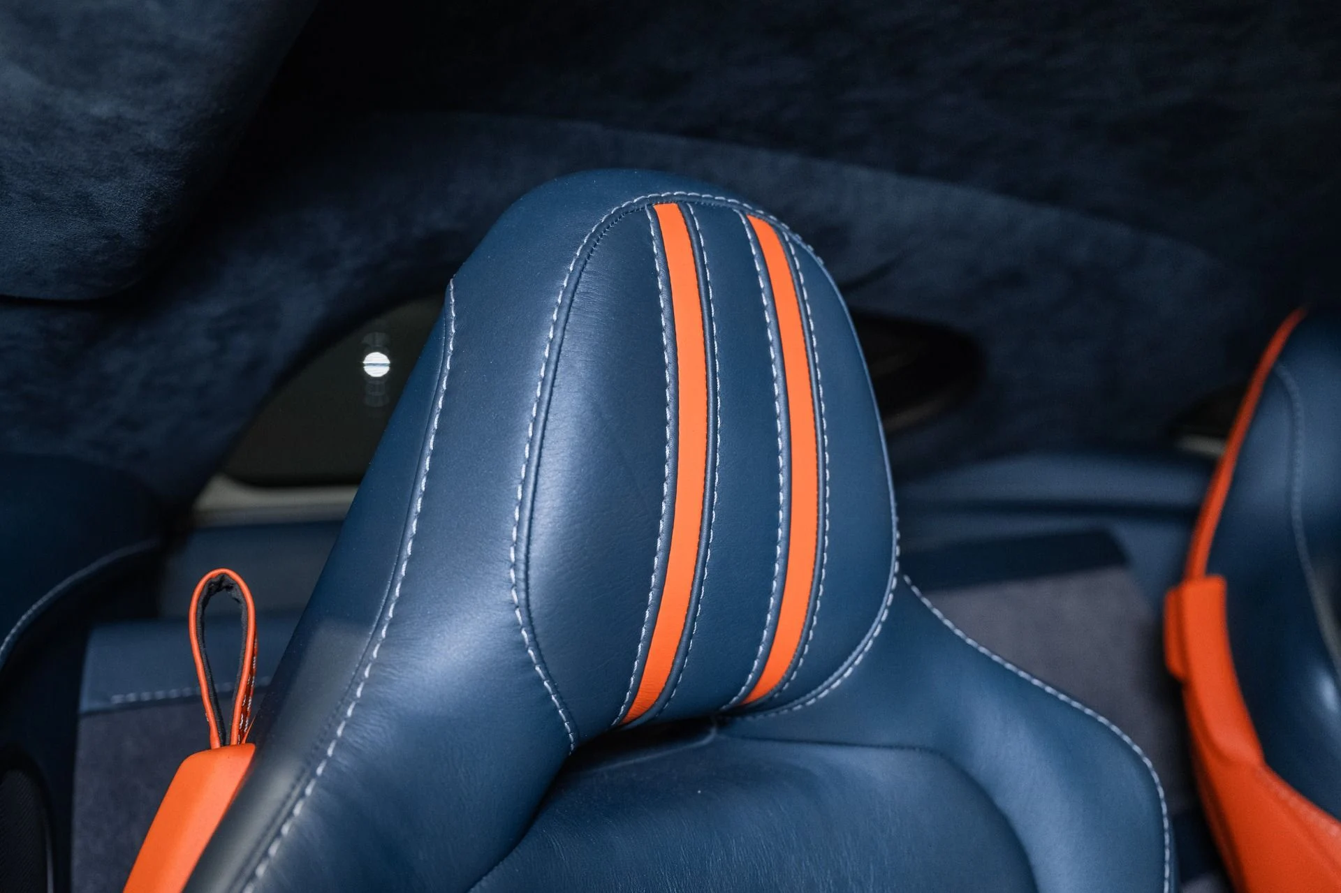 mph004_1984905135_Used_2019_Aston_Martin_Vantage_1790176494_3c3df6321c