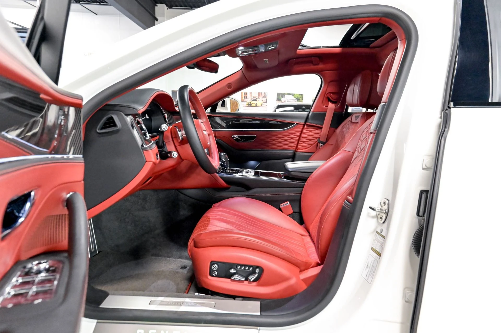 mph004_1985701709_Used_2021_Bentley_Flying_Spur_W12_1781552486_26f4c9d87a