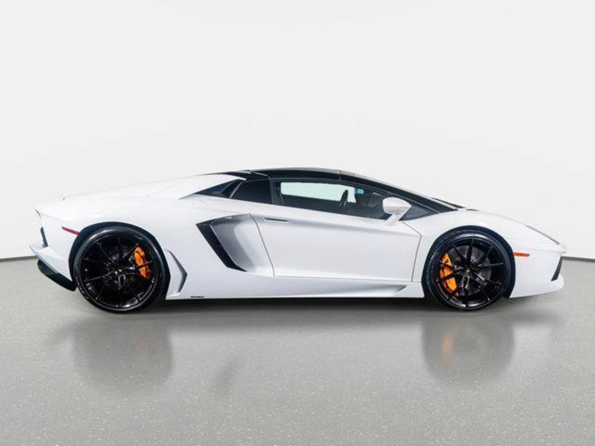 mph004_1991152421_p_DTI_9_Bj8l_Np_M5_OB_Wz_F_Gqcj_Km_BKQ_f679abece0