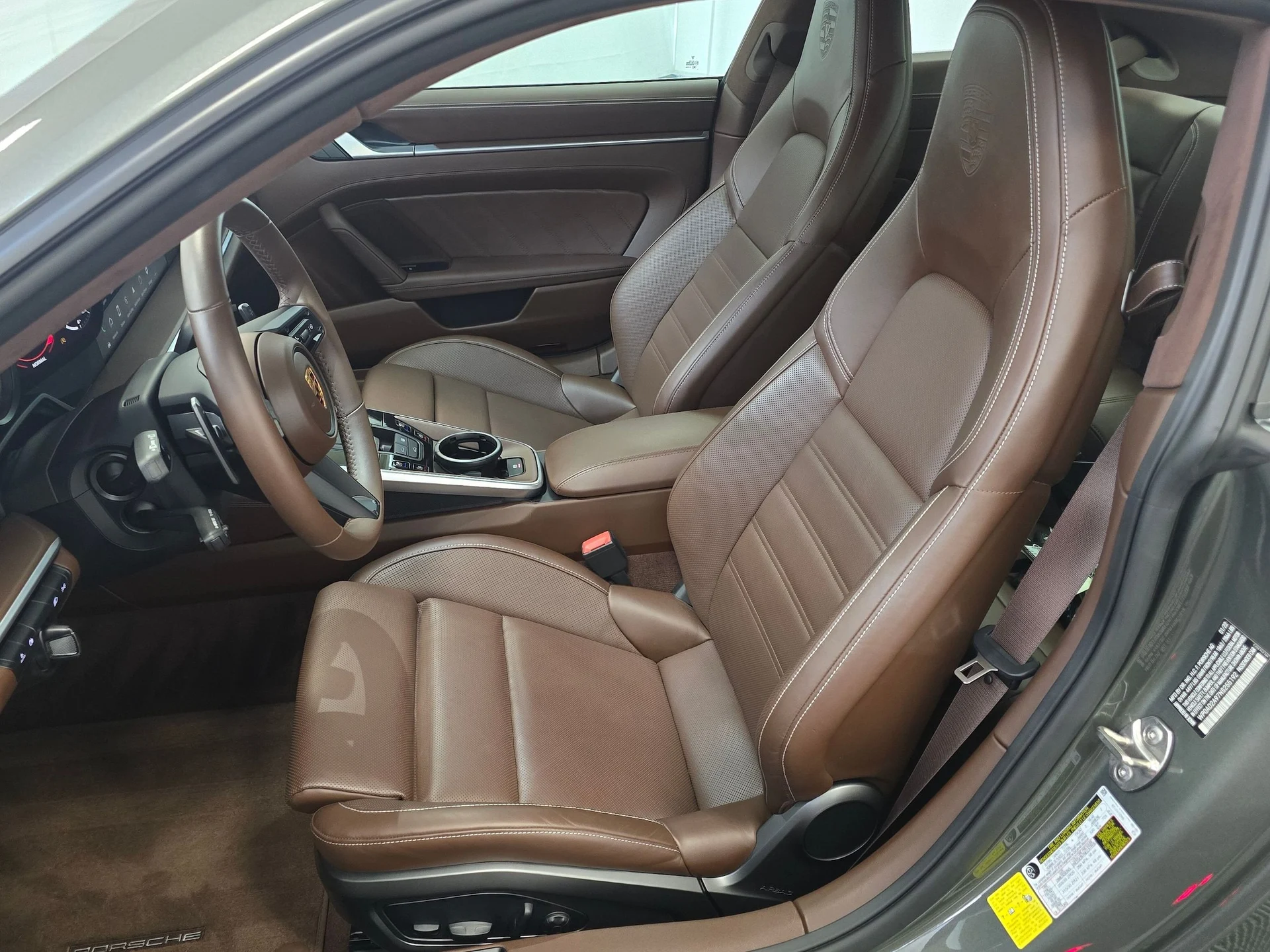 mph004_1992902784_c8fad160980d4b7492e890fc5b9d0f32_18f83b7353