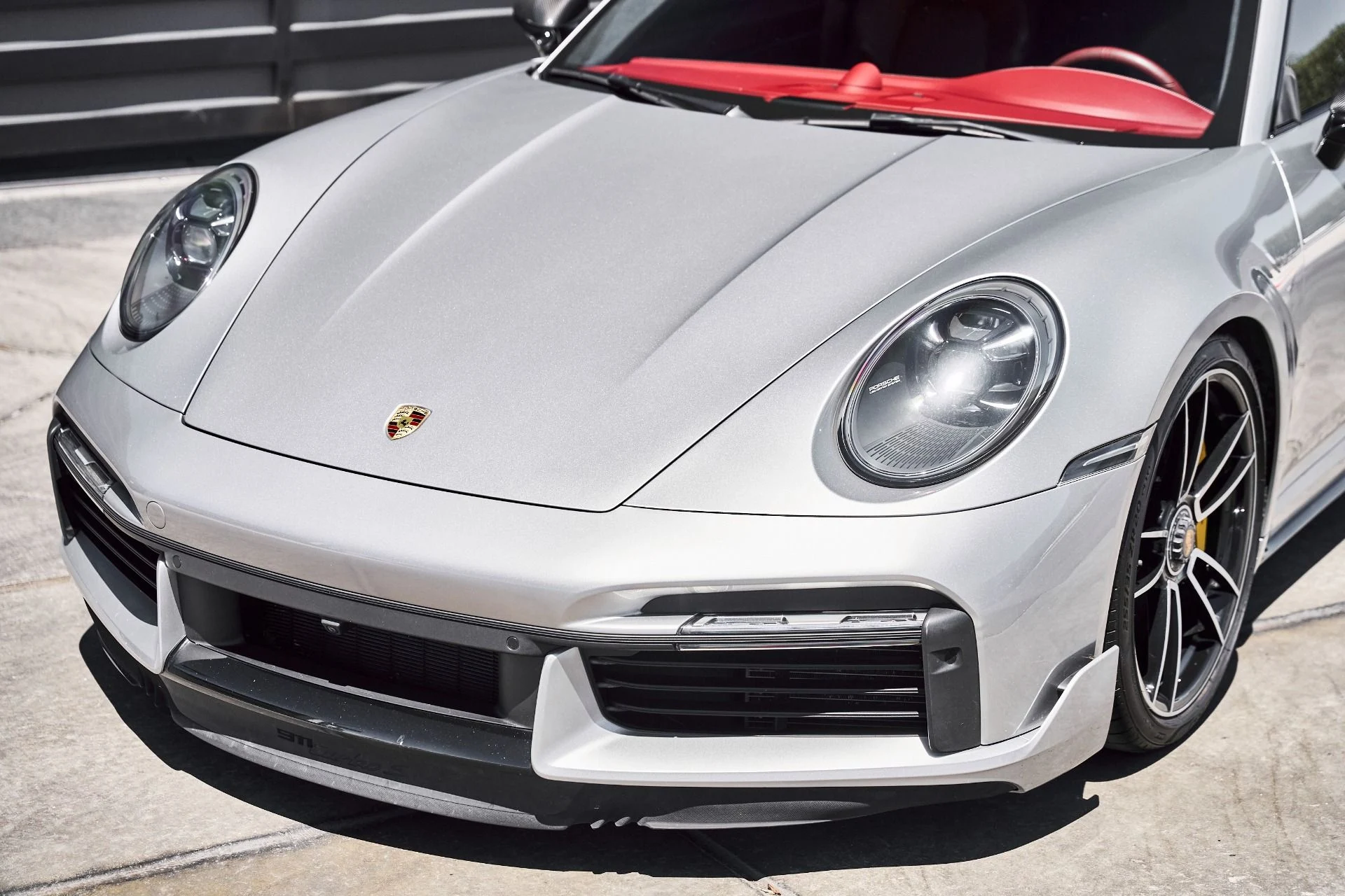 mph004_1993078022_Used_2021_Porsche_911_Turbo_S_1780968302_e68afc45da