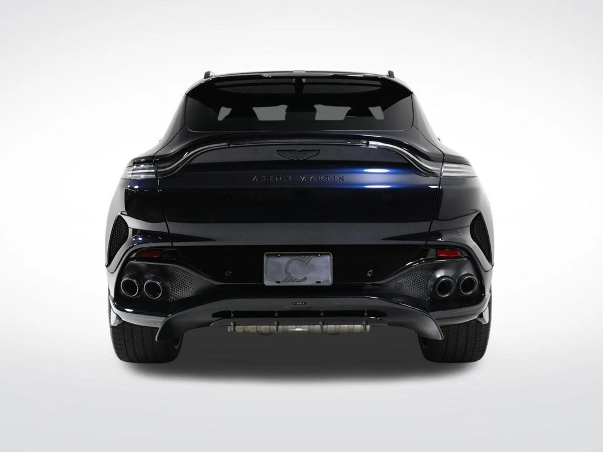 mph004_1993500942_new_2025_aston_martin_dbx_707awd_11350_22933644_4_1024_9b0ddd1358