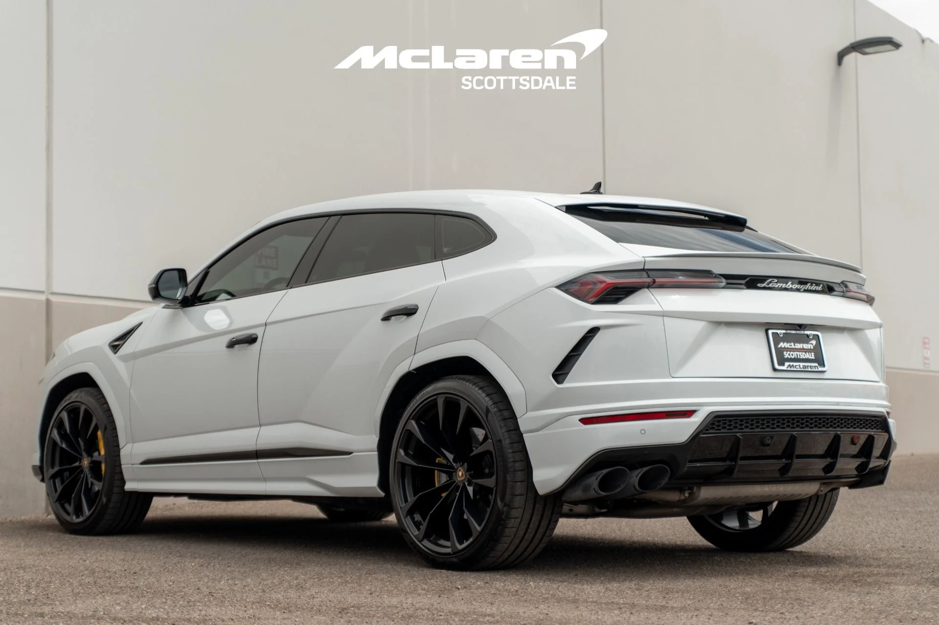 mph004_1993573871_Used_2021_LAMBORGHINI_URUS_1757137597_a45363f999