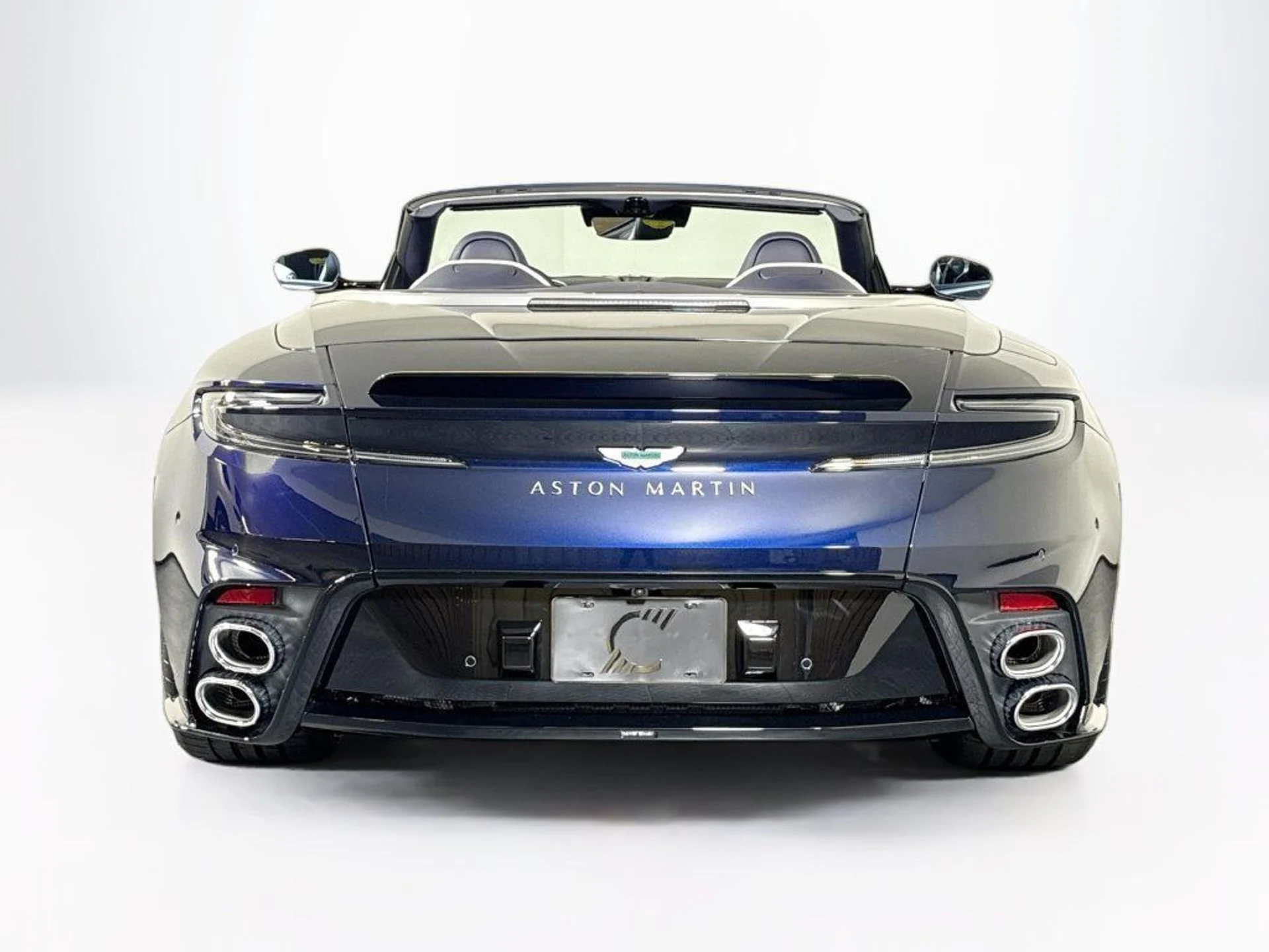 mph004_1997335361_new_2026_aston_martin_db12_volante_11350_23082911_4_1024_4c1914f3c1