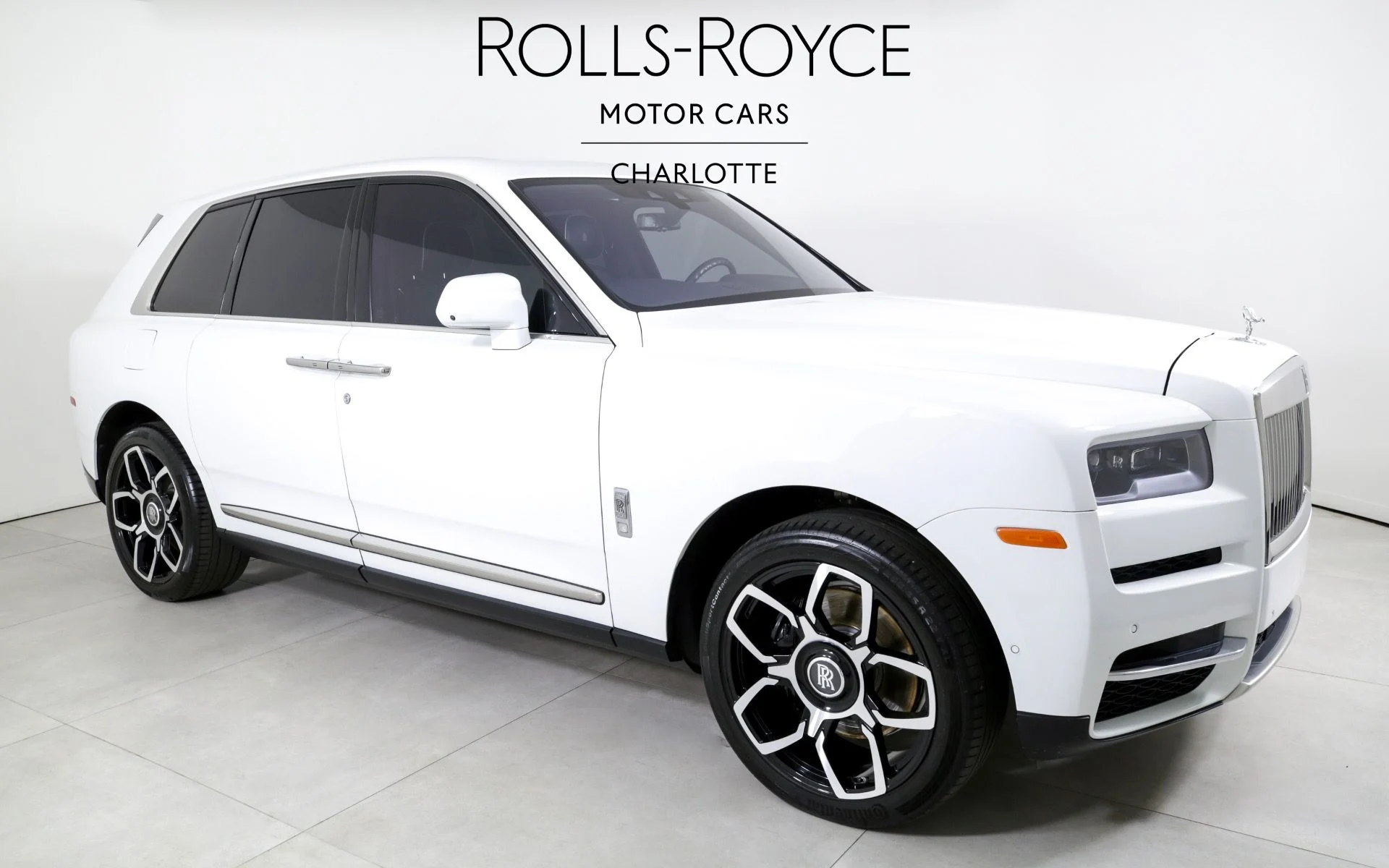 mph004_1997884749_Used_2020_Rolls_Royce_Cullinan_1729535260_c47e911471