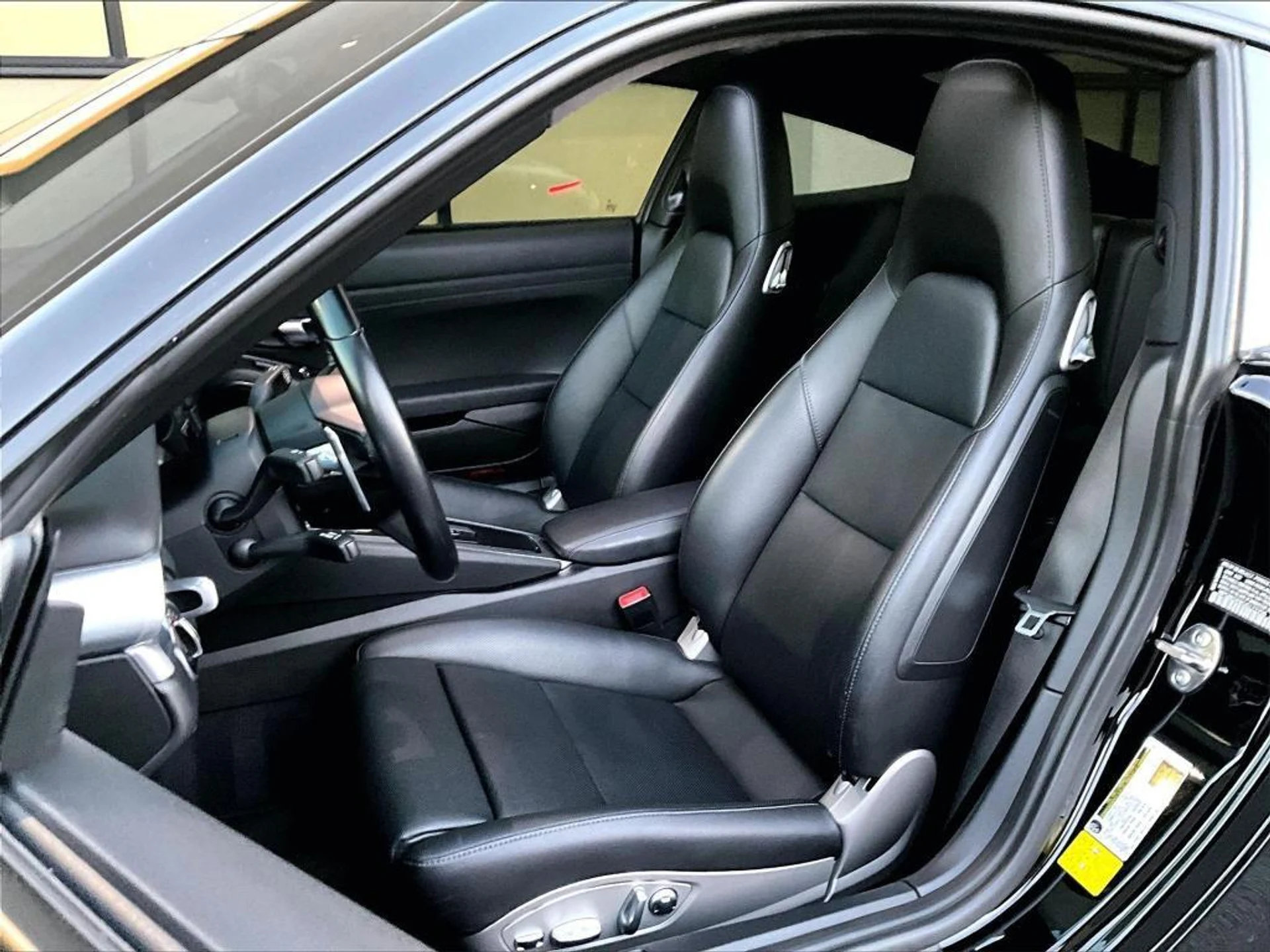 mph004_2007808590_LS_Roo_YV_5p34_LDWRWJ_Otx_FB_Nyyzk_2e47a9c3a6