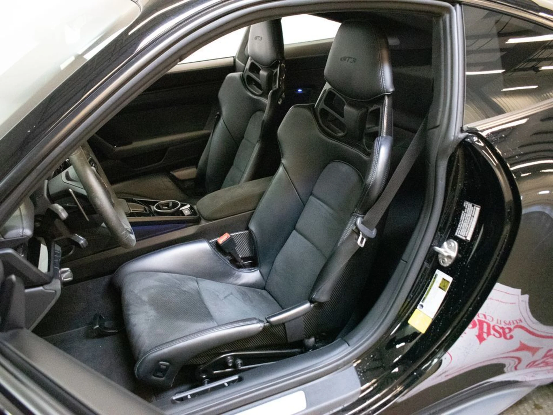 mph004_2013632440_c21c48f6b39d6bfa7536afc510d6519cx_caeb63b2a2