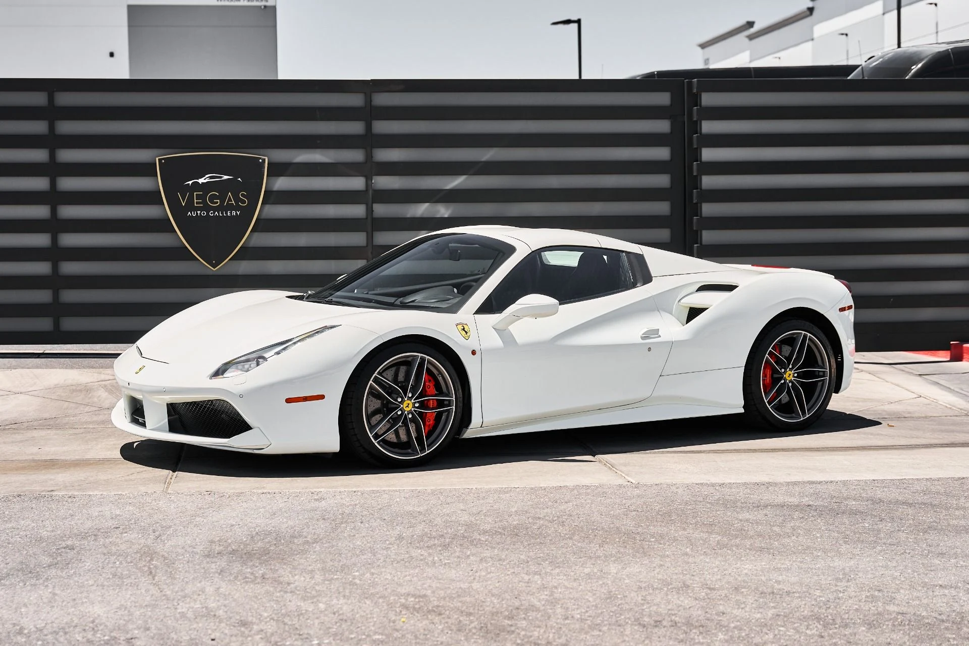 mph004_20318473_Used_2019_Ferrari_488_Spider_Base_1782196151_103ca63ded