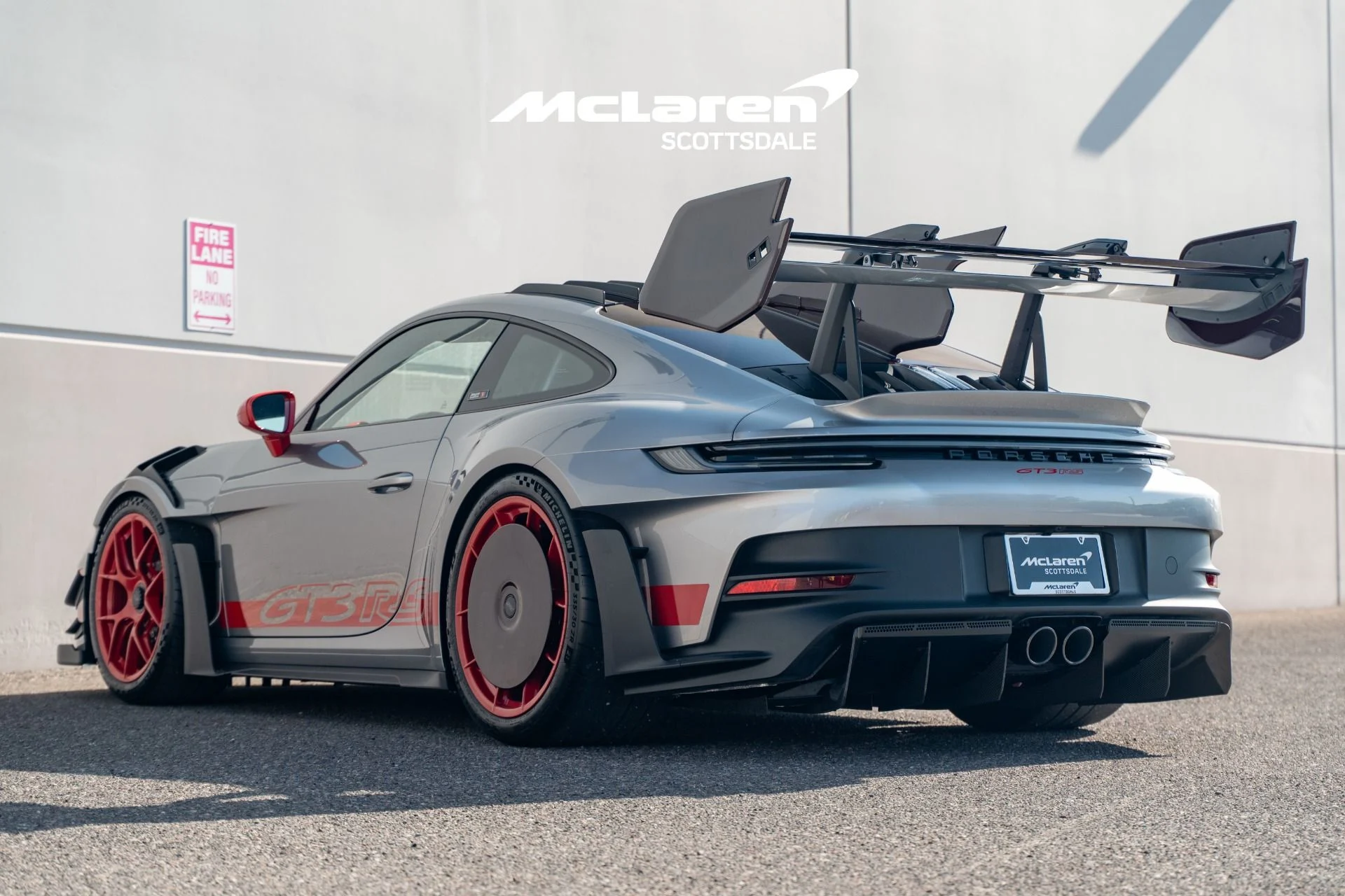 mph004_2033763701_Used_2025_PORSCHE_911_GT_3_RS_1788542696_49d9ac2c1d