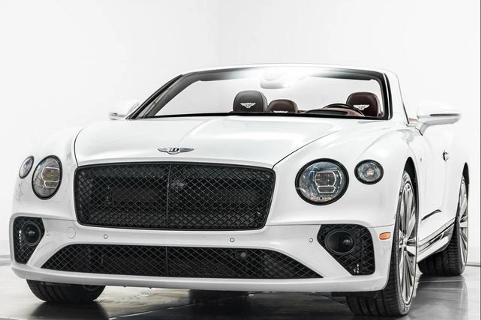 mph004_2036187139_ck1omt_O2o_Ujg_B_Smi_B1_X_Hn_Q4b_CY_410ec4f53d