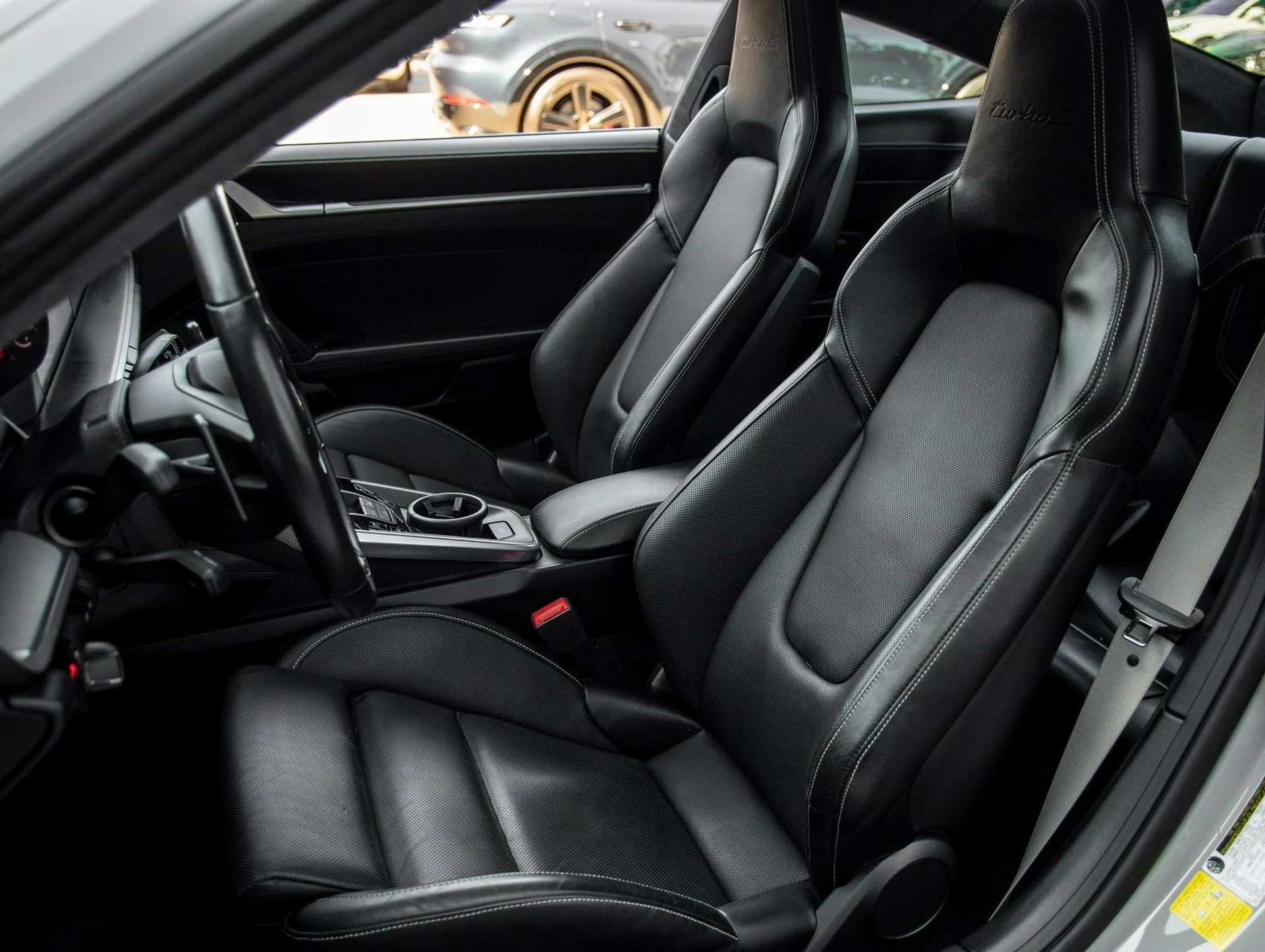 mph004_203632665_5_d5afcce62e