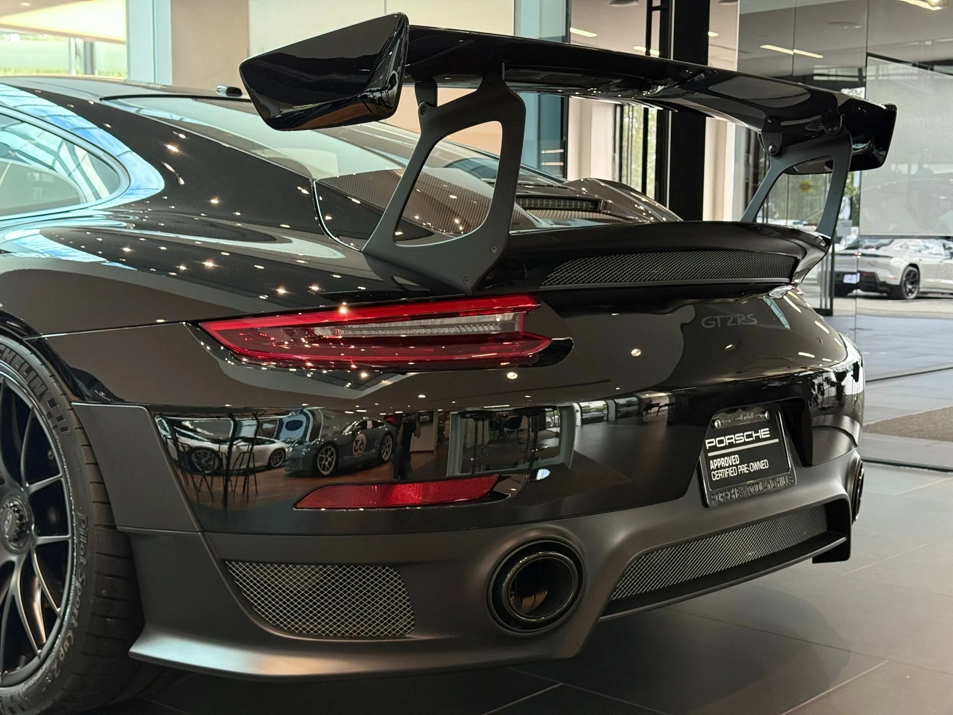 mph004_2039601525_beae9bc38765c914b8805963c1e8b998_98de601381