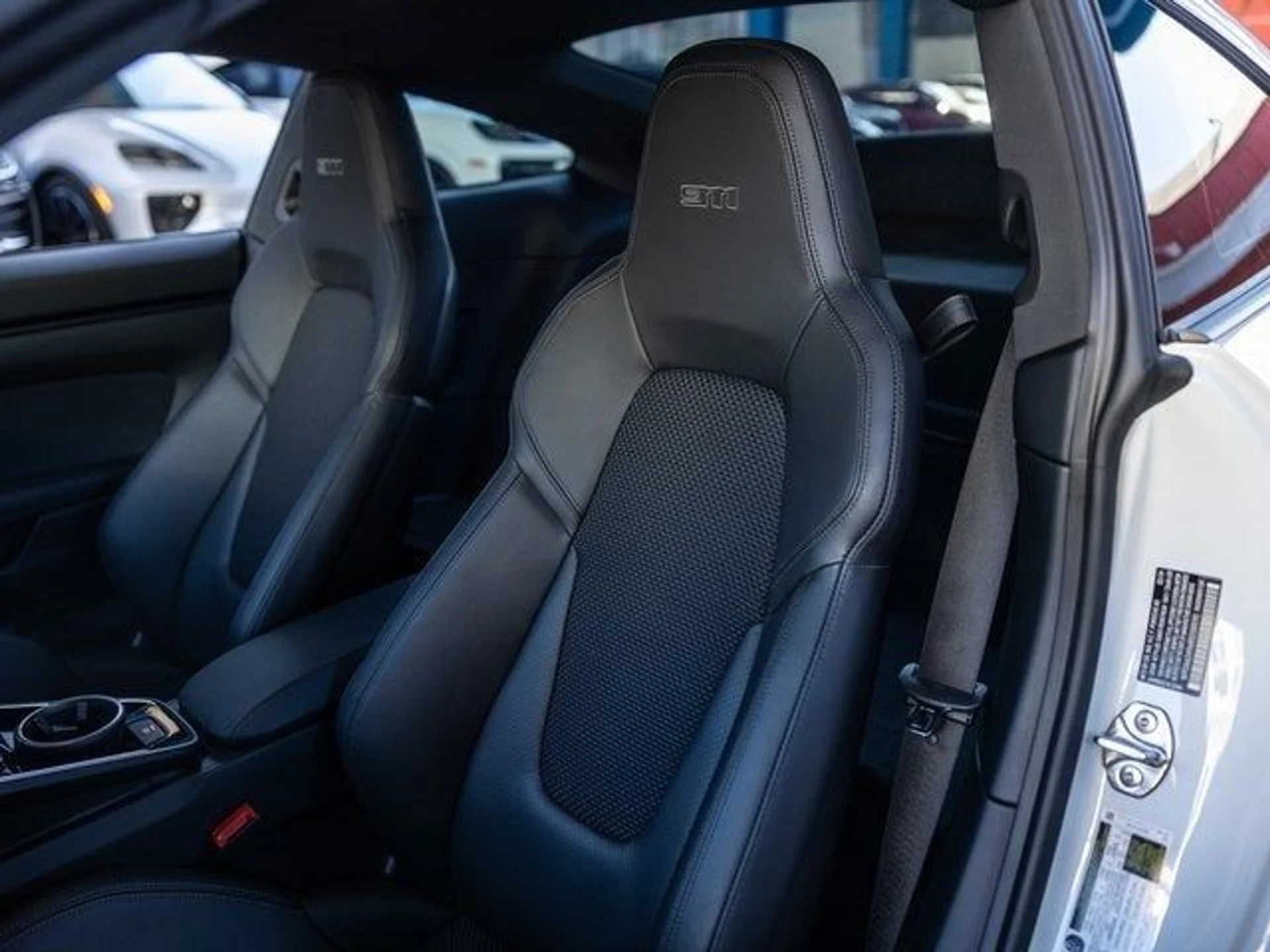 mph004_2039954959_5_b23af1108a