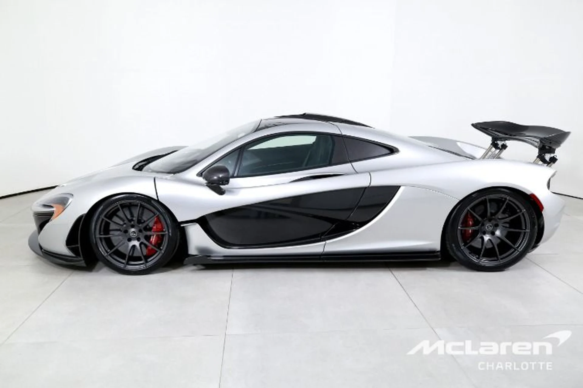mph004_2040458700_Used_2015_Mc_Laren_P1_a4df737afc