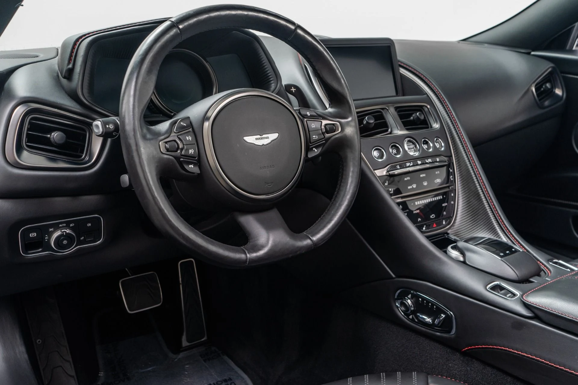 mph004_2041802203_Used_2021_Aston_Martin_DB_11_Volante_1755294745_313ac39e3e