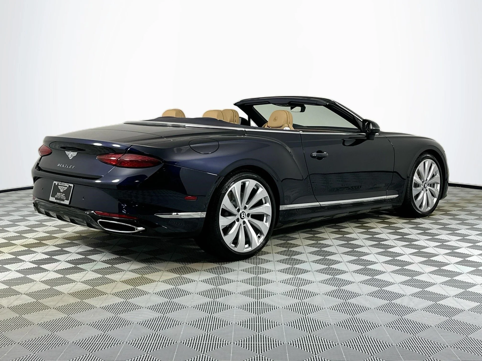 mph004_2057380573_5_9939172029