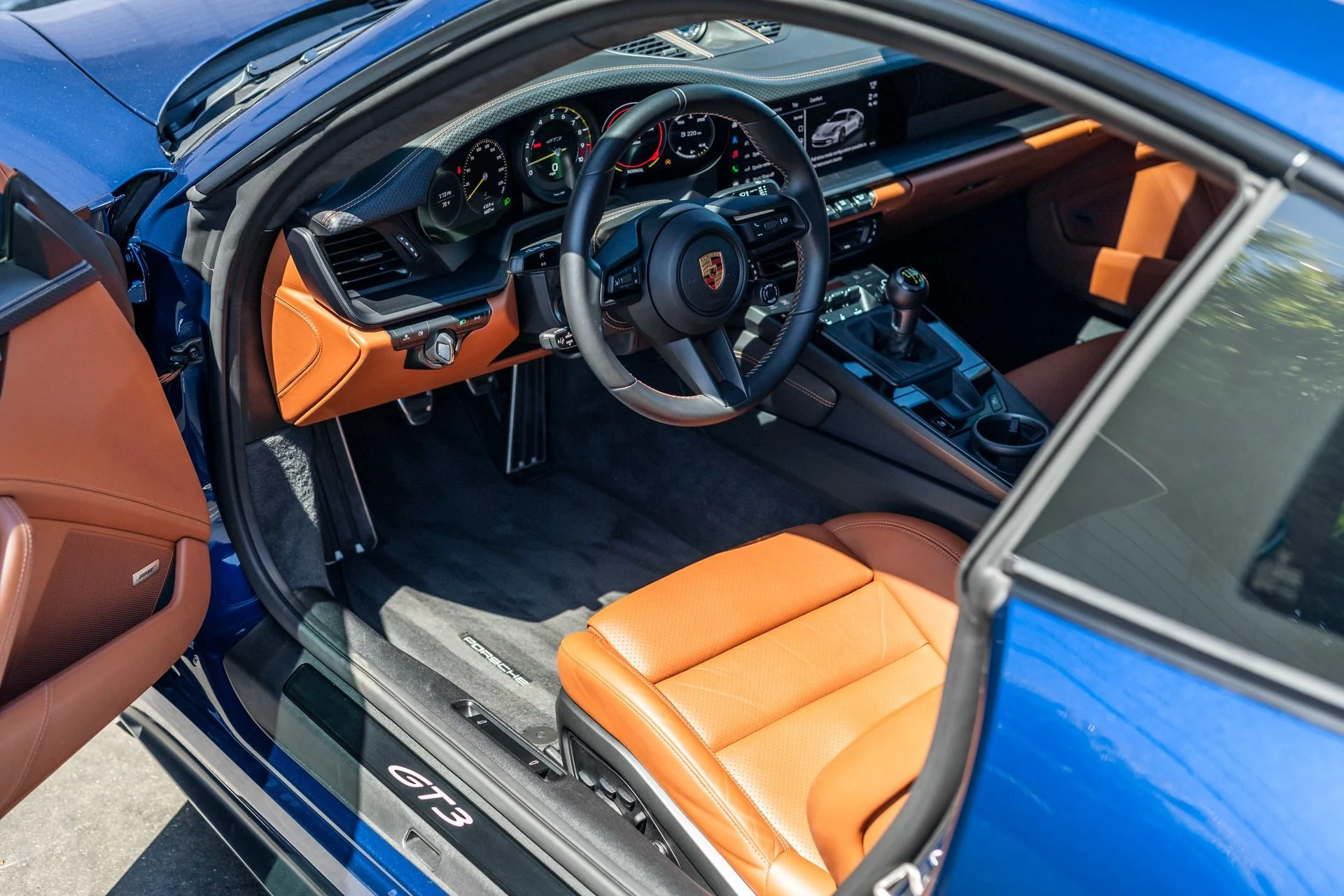 mph004_2060014941_Used_2023_Porsche_911_GT_3_Touring_1772137661_79e4649c0a