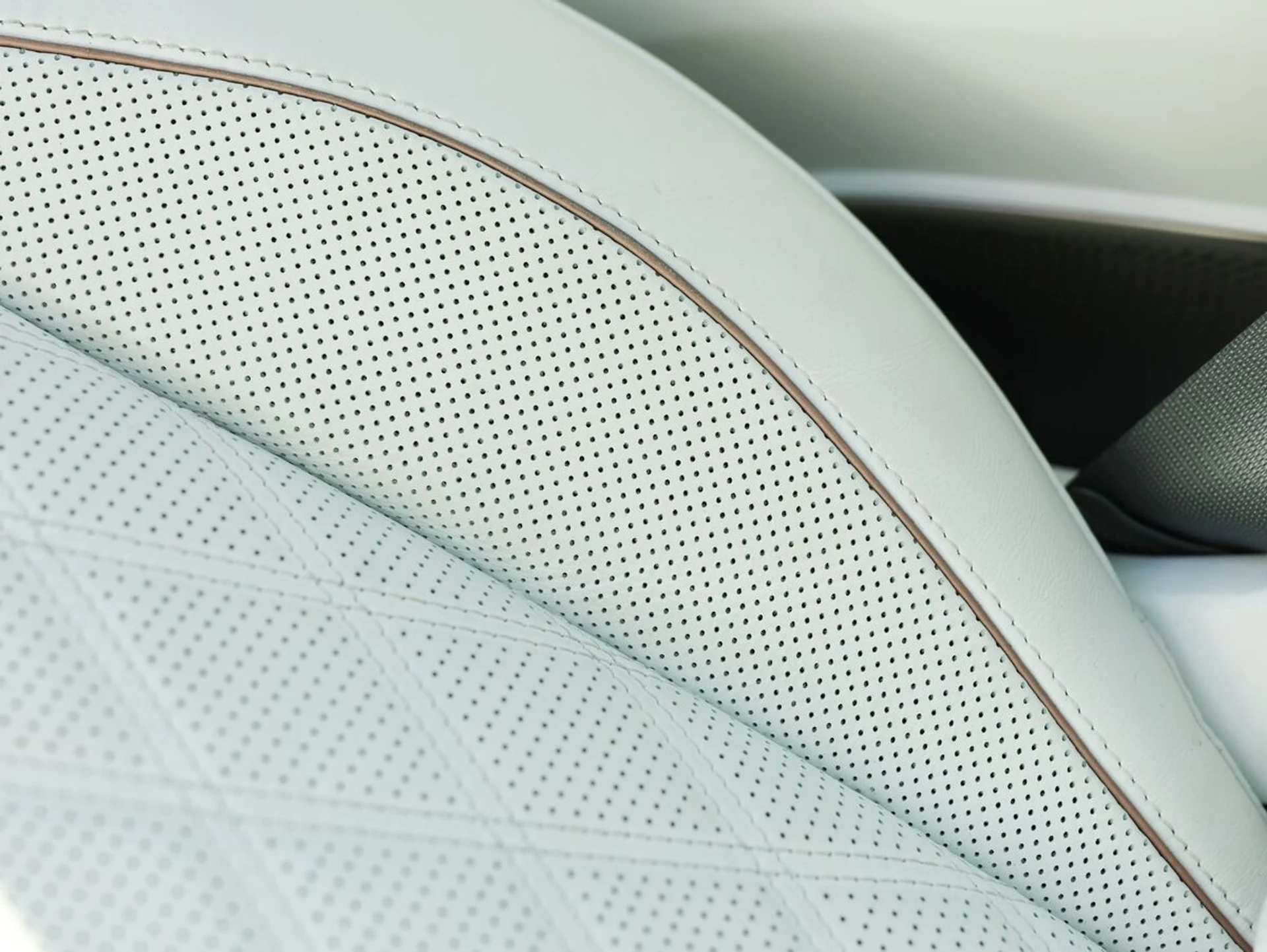 mph004_206208555_dz6blvbpn047t3cs8772v9kicb2c_81e060acad