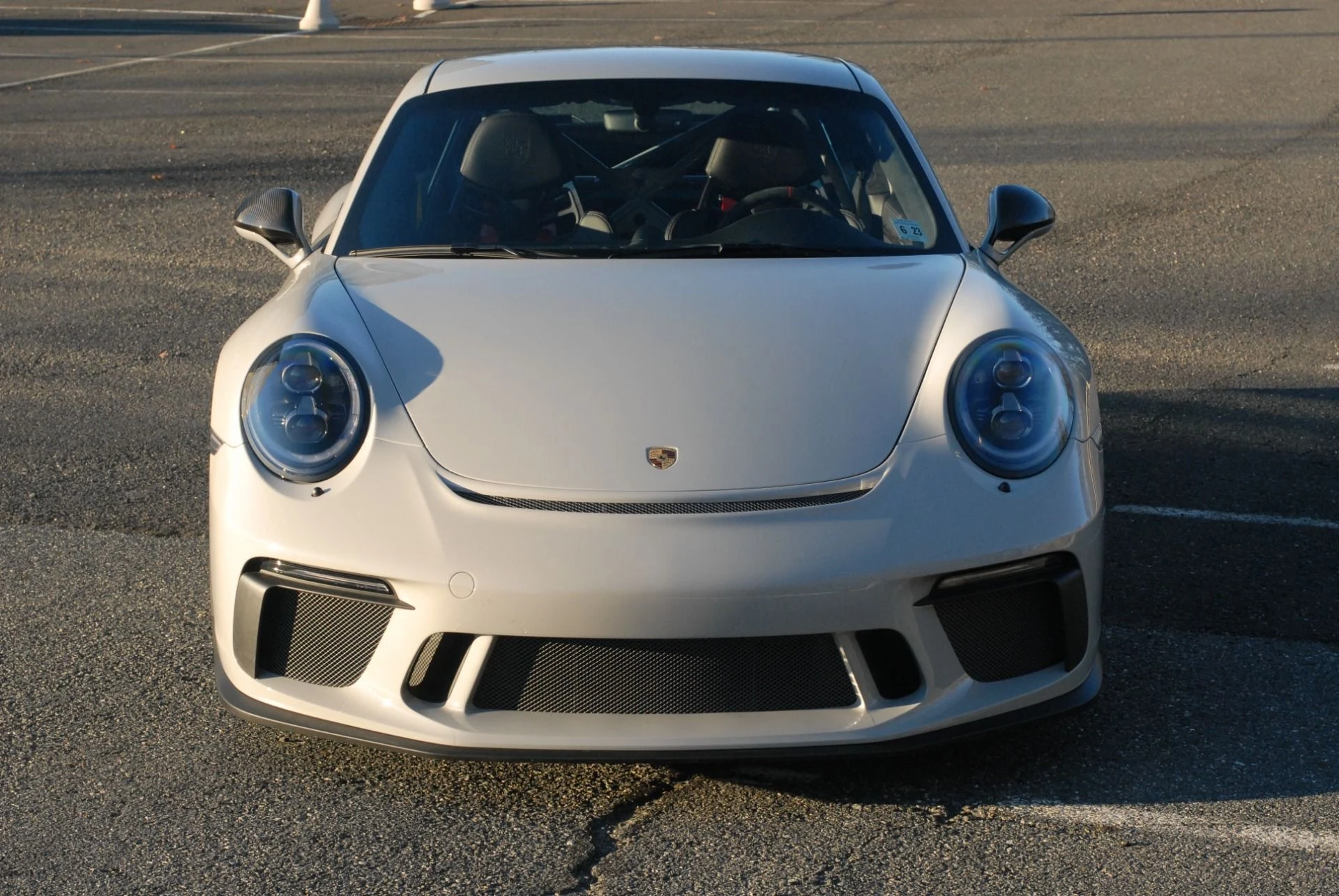 mph004_2085408666_Used_2018_Porsche_911_GT_3_1764619062_7fc4474240