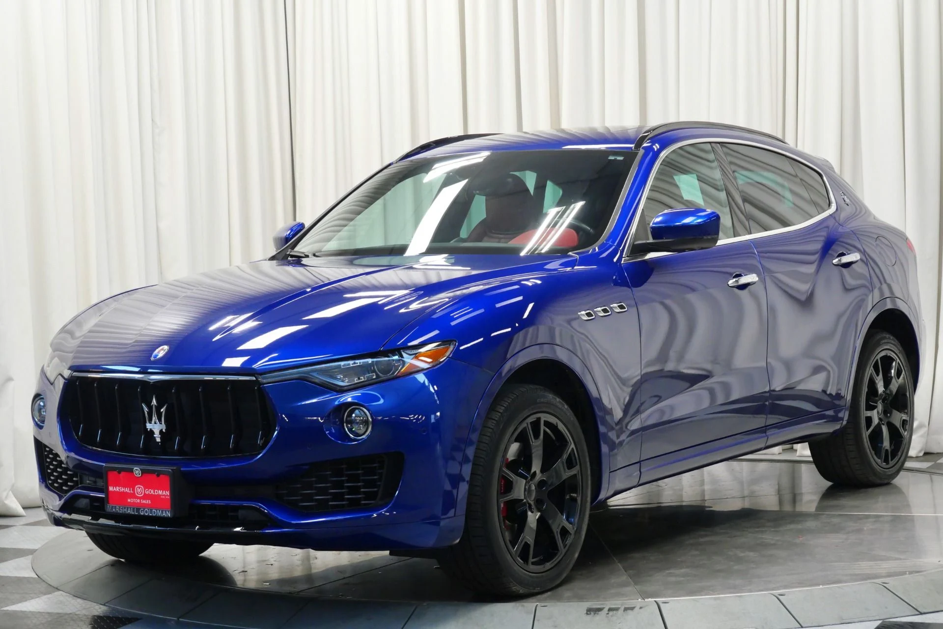 mph004_2089093112_Used_2017_Maserati_Levante_1761068079_60ea350598