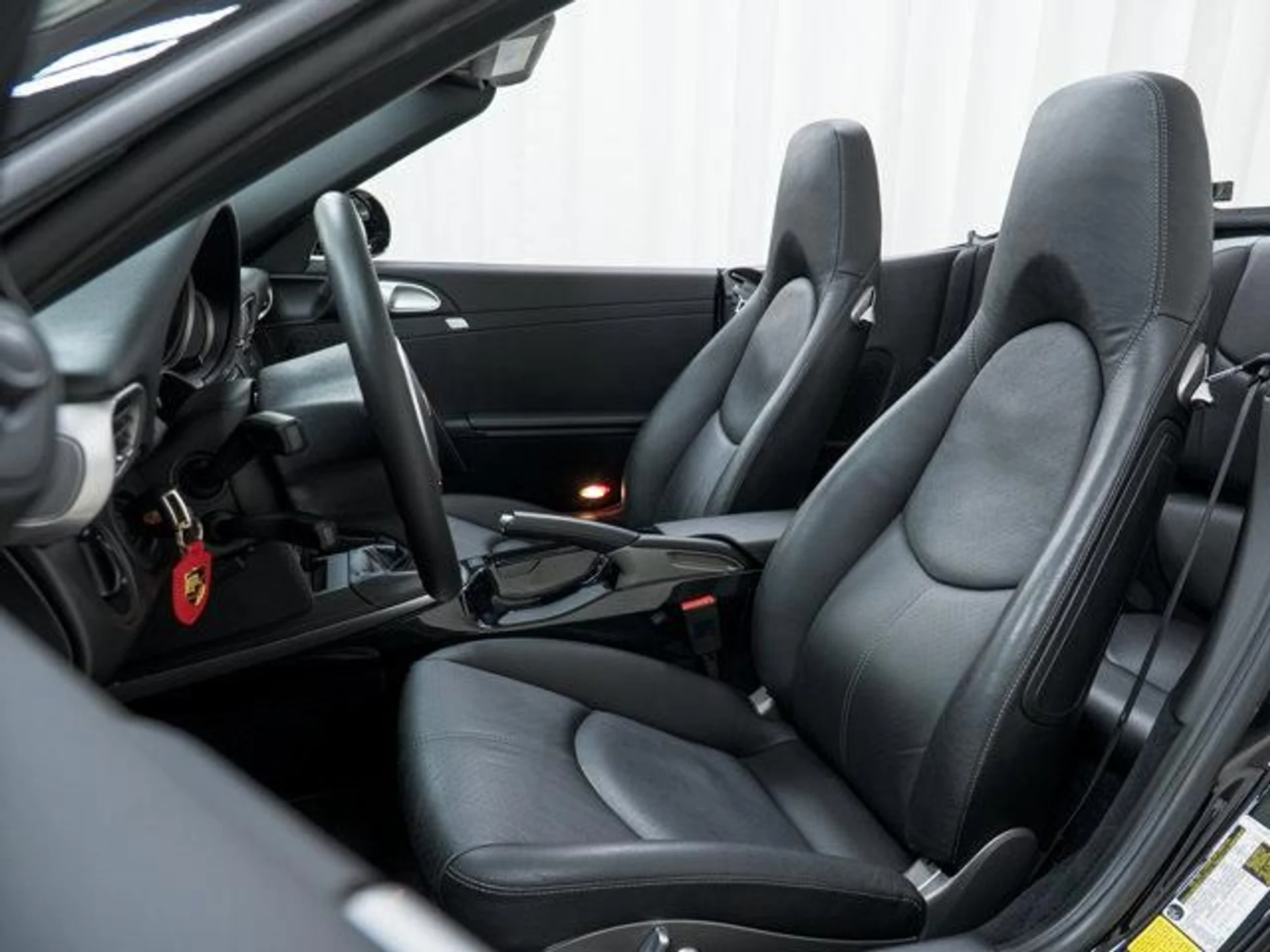 mph004_2092979649_F_Gy_A6_Q75yeu_S2vo_TP_7_Jwxapq_U4_dd90d57c4b