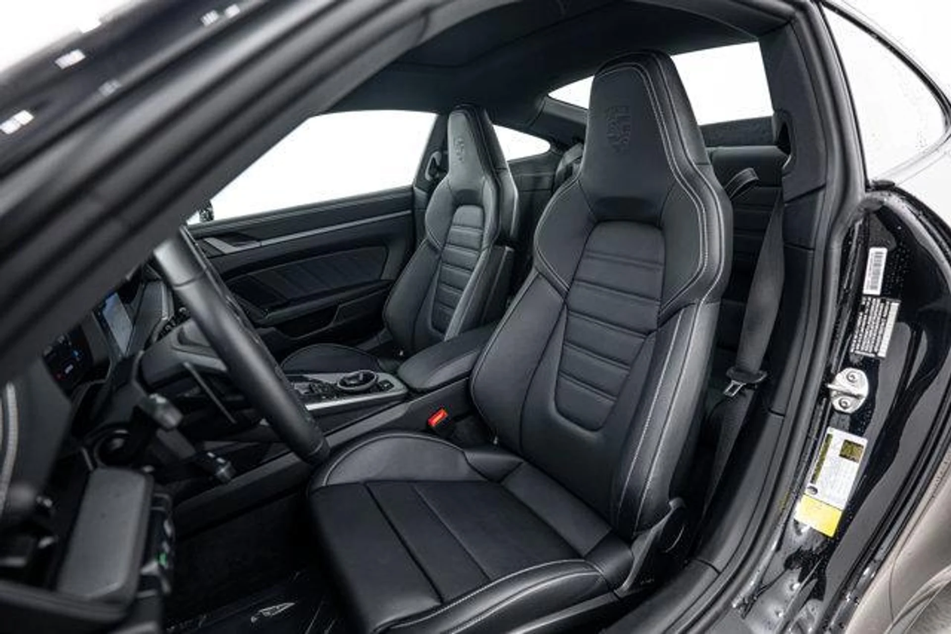 mph004_2103221337_Sd_Qc01_A0_Y_Ui_Hd_Xf_Se9_x_Z_Otzzyc_41e18ed49a