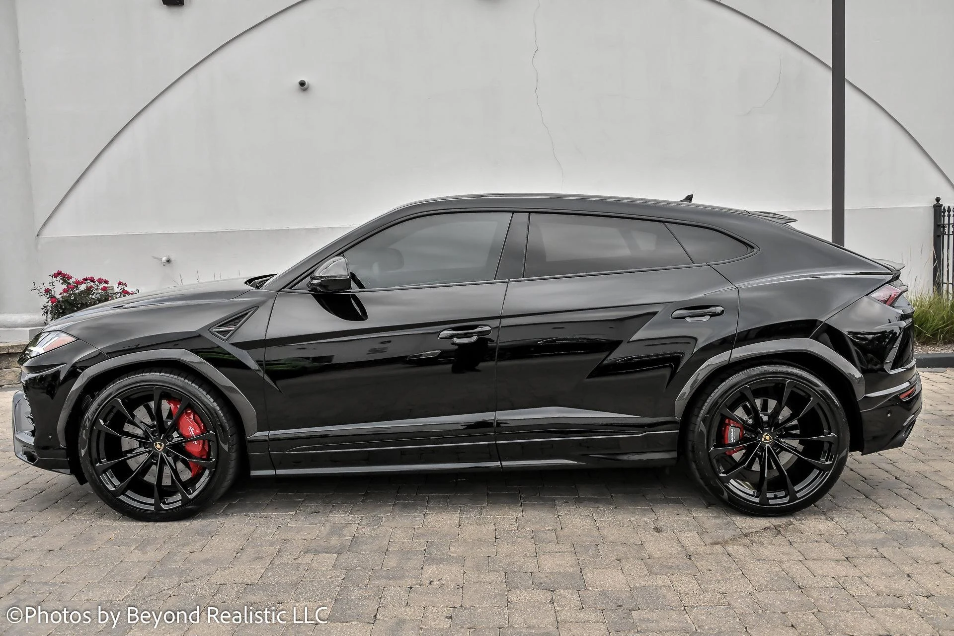 mph004_2110927928_Used_2022_Lamborghini_Urus_1760342206_c960831f44