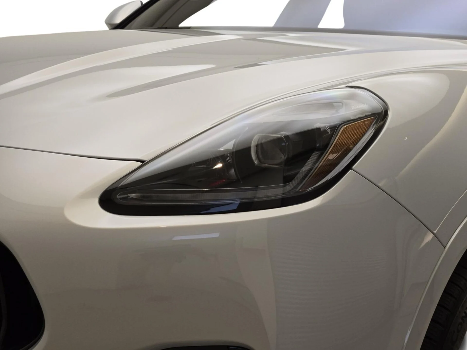 mph004_2113712078_New_2025_Maserati_Grecale_Modena_1777612551_65e4363cbb