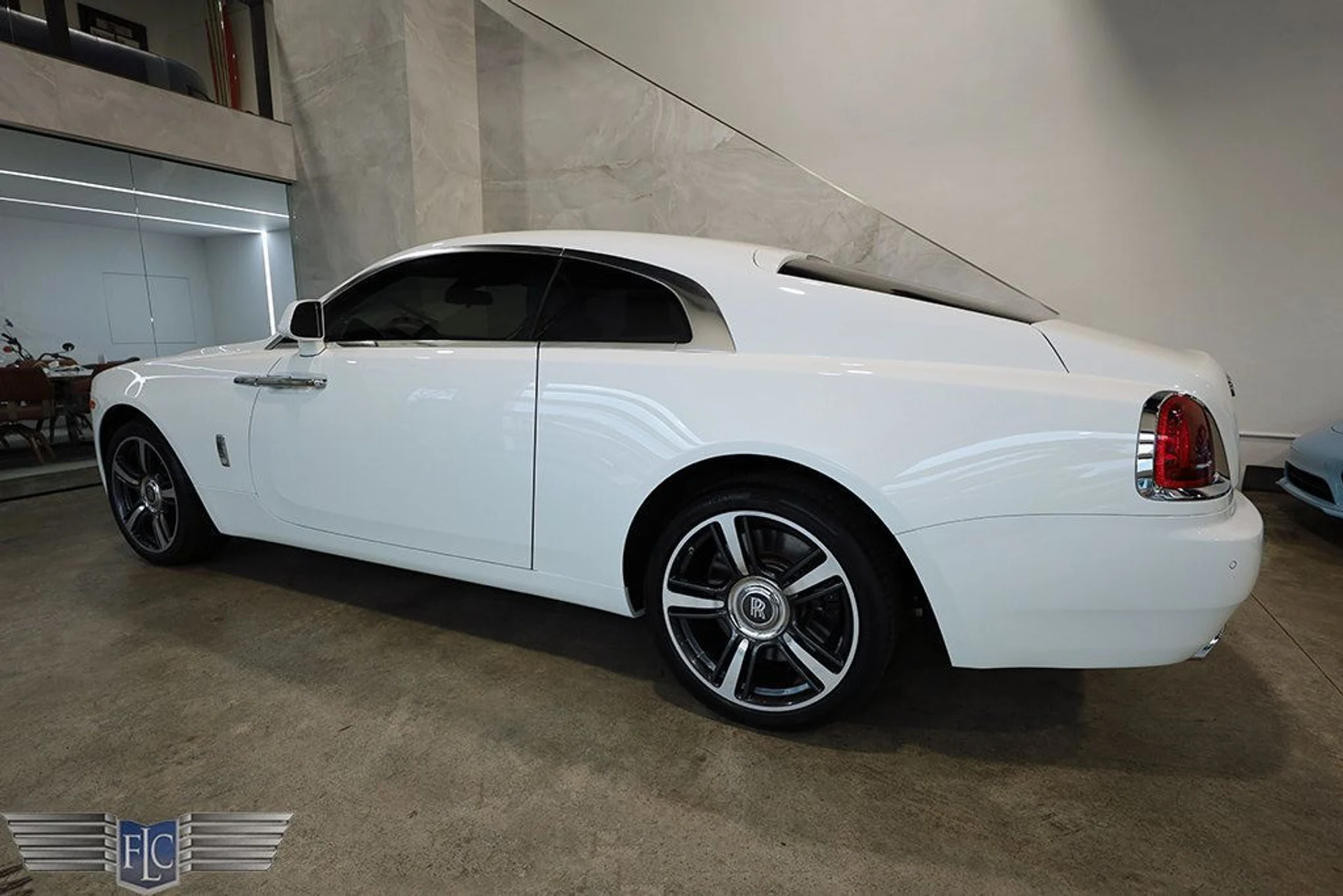 mph004_2130493508_used_2015_rolls_royce_wraith_2drcoupe_9689_22975127_5_1024_9db45f47dc