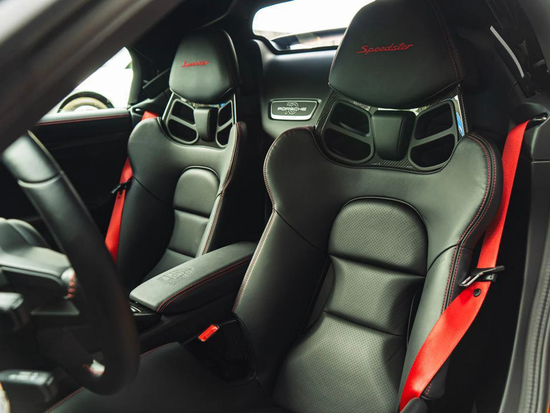 mph004_213166874_qa_A_Hy_Sz7_Rms_C_Ipl_Gpvk_K6qdzi_GU_fa6132cb14