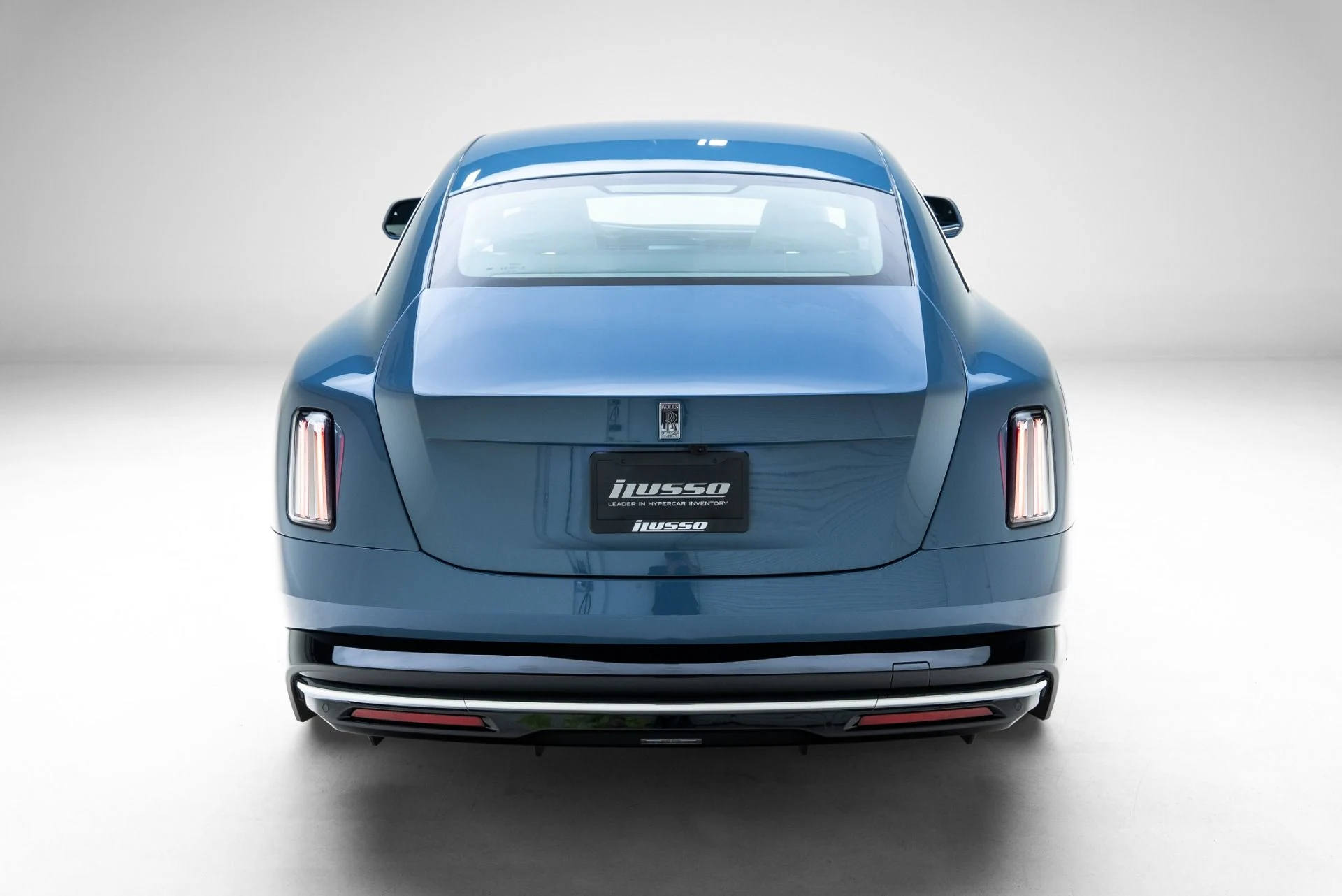 mph004_2133364045_Used_2024_Rolls_Royce_Spectre_1775065047_c7dcbe93d2