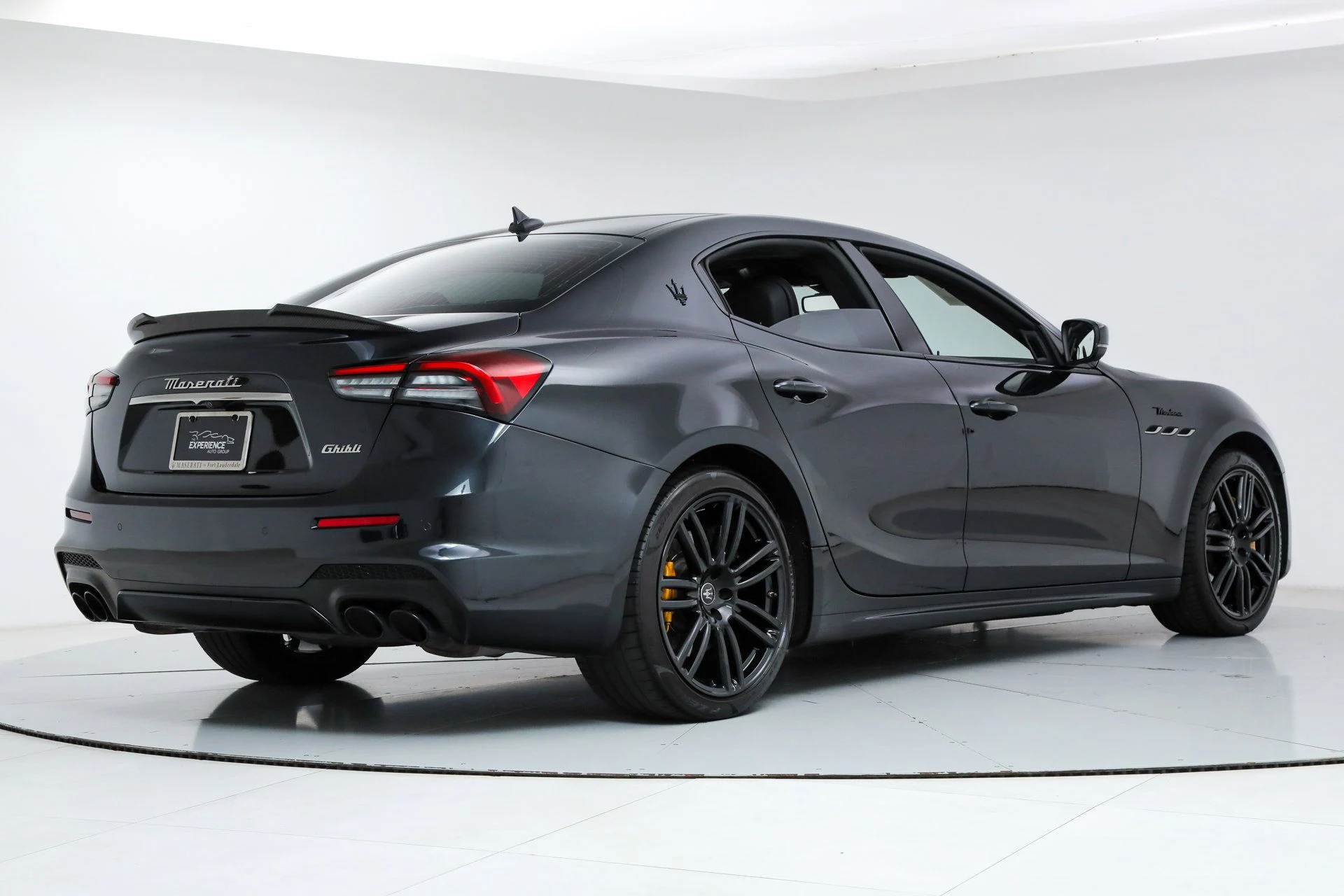 mph004_2136918988_f3825fb2c87260fbcc531aa794b9ca56_9908d3311a