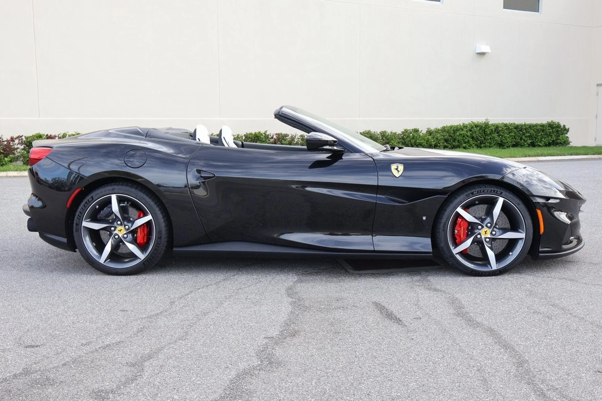 mph004_2137812965_5_b8024feaef