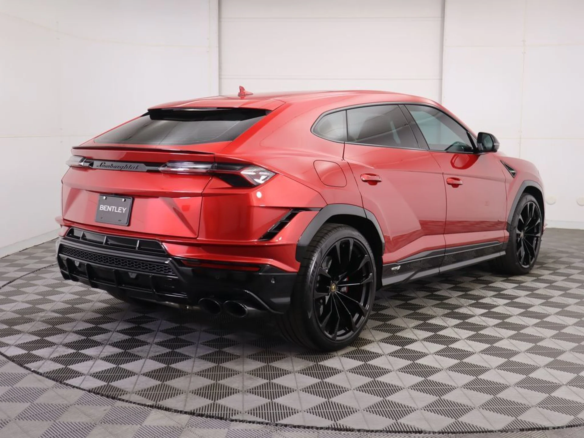 mph004_2139056743_used_2024_lamborghini_urus_sawd_8119_22965395_5_1024_f945a62641