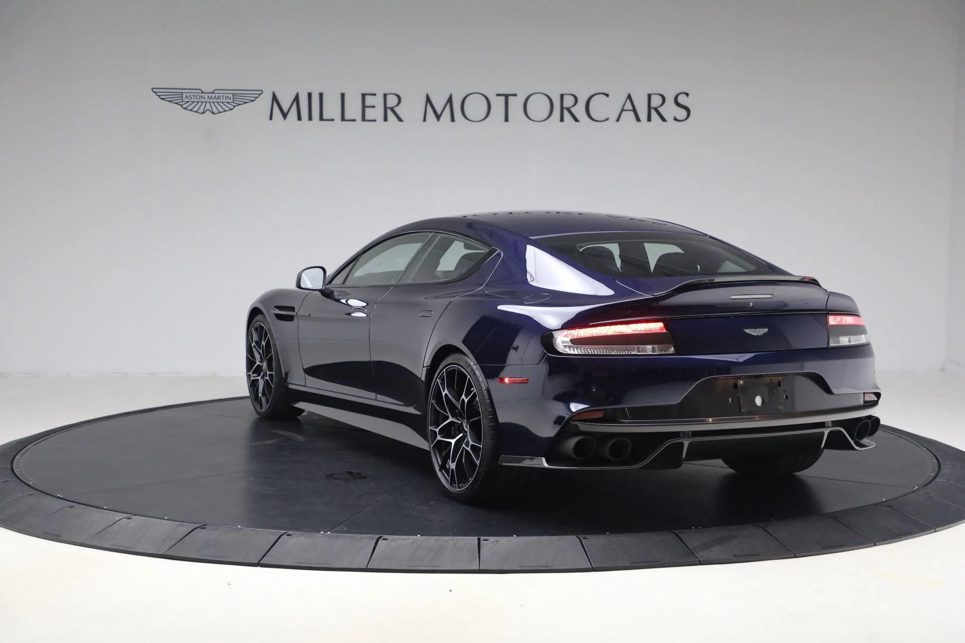 mph004_2146963775_Used_2019_Aston_Martin_Rapide_AMR_1792868062_a3682f81fc