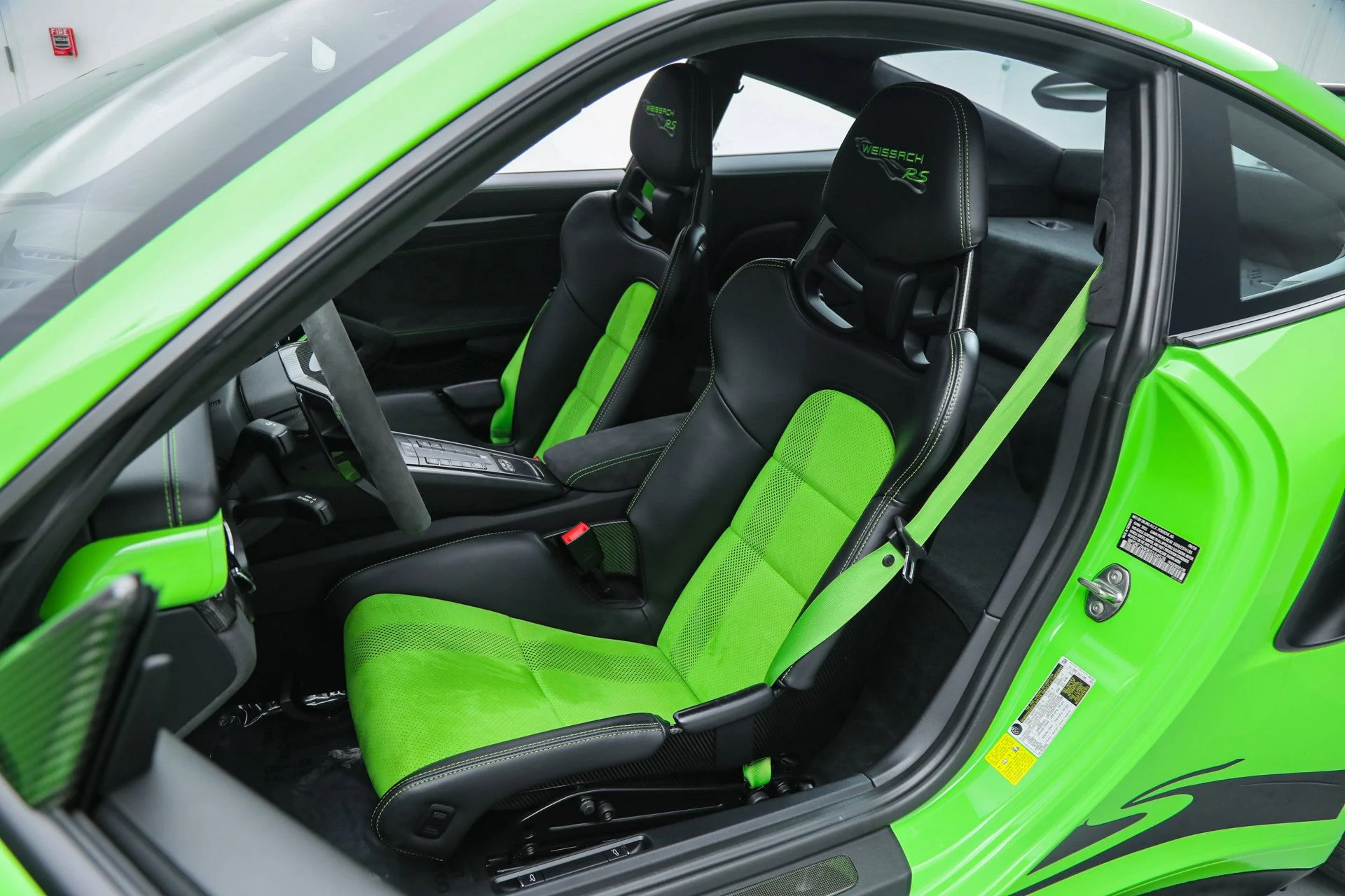 mph004_2147550710_102840617522a2e9ea981671377e6ef5_41652293a3