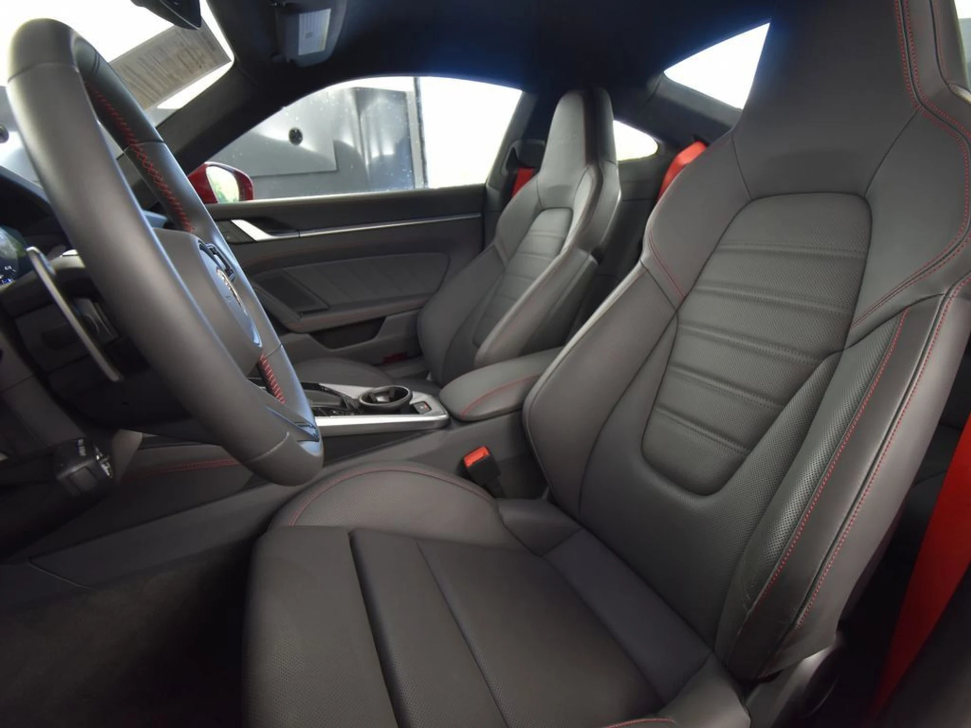 mph004_2147800782_7d176fdbe61d565c3cbf332f99e82111x_05b0a54b16